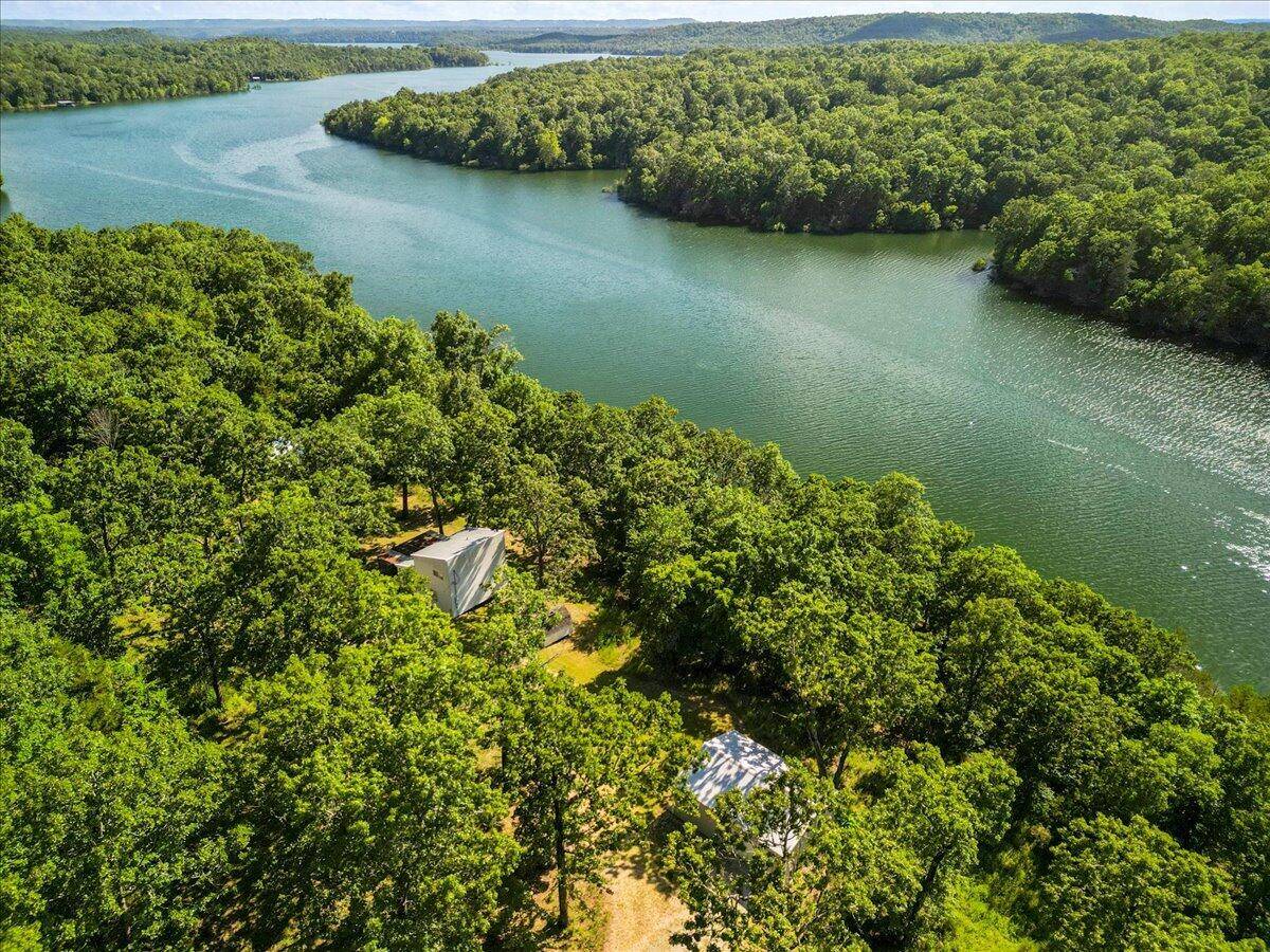 Theodosia, MO 65761,71 Parker LN