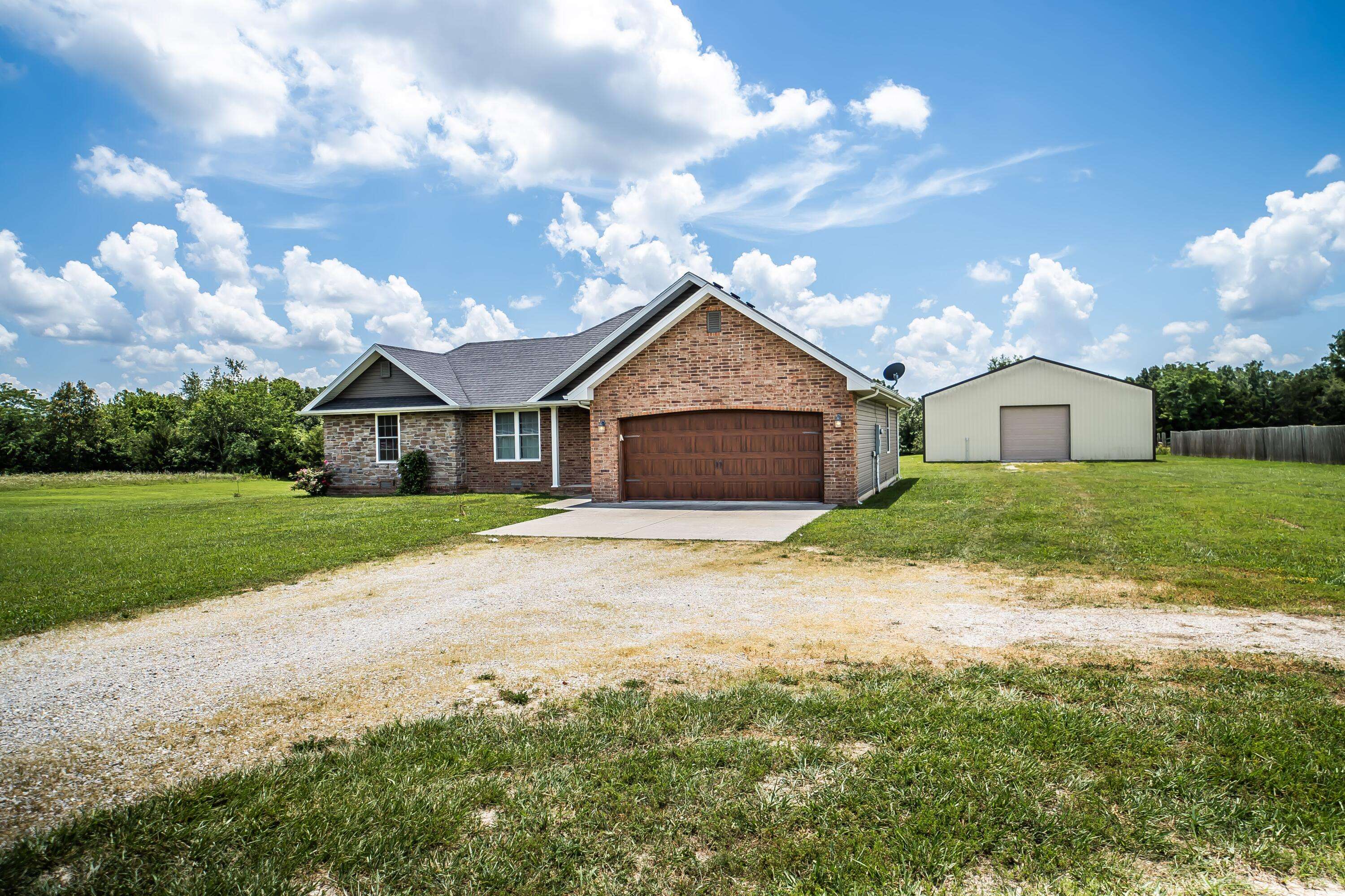 Niangua, MO 65713,99 Deerfield DR