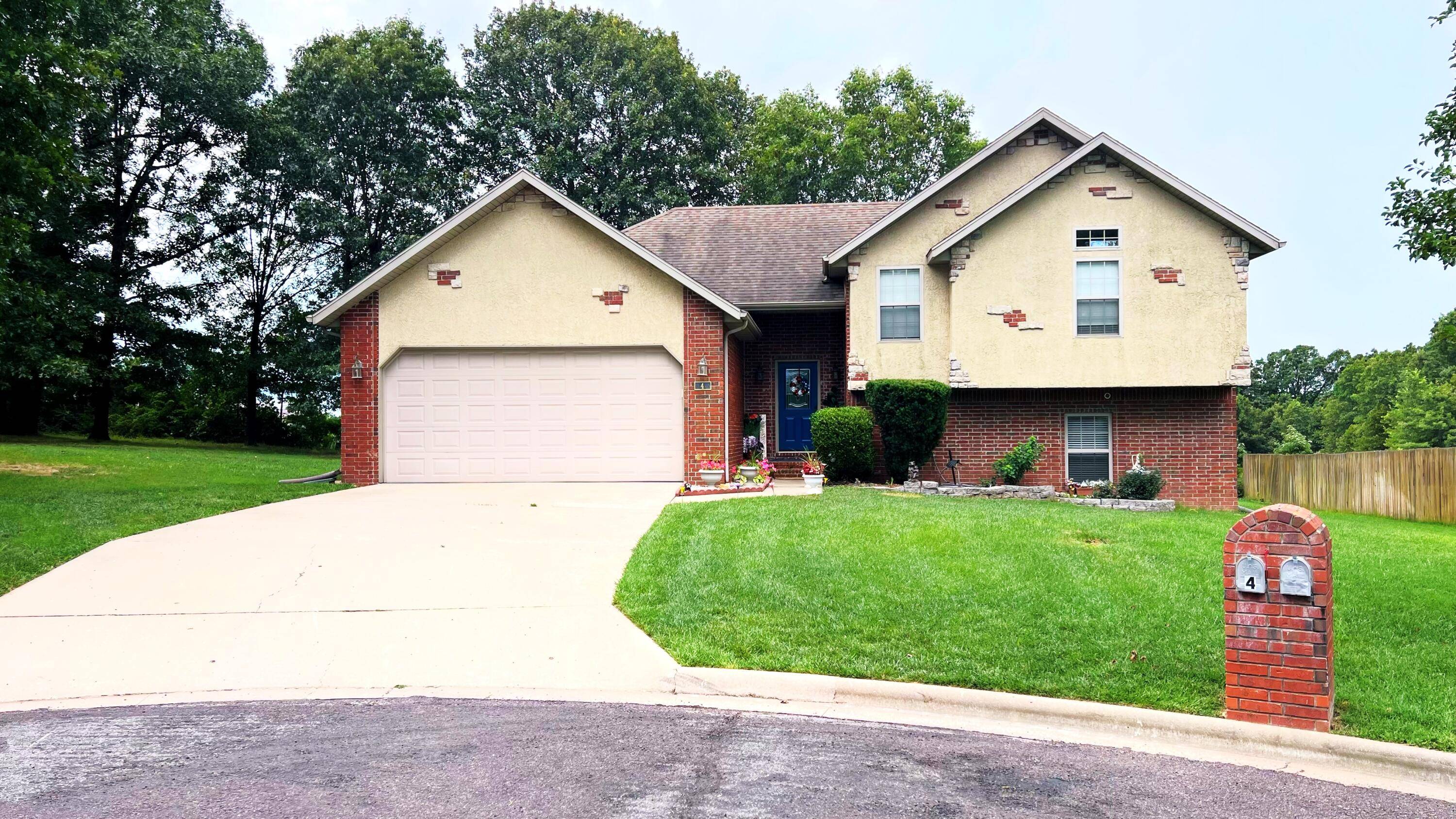 Monett, MO 65708,4 Remington DR