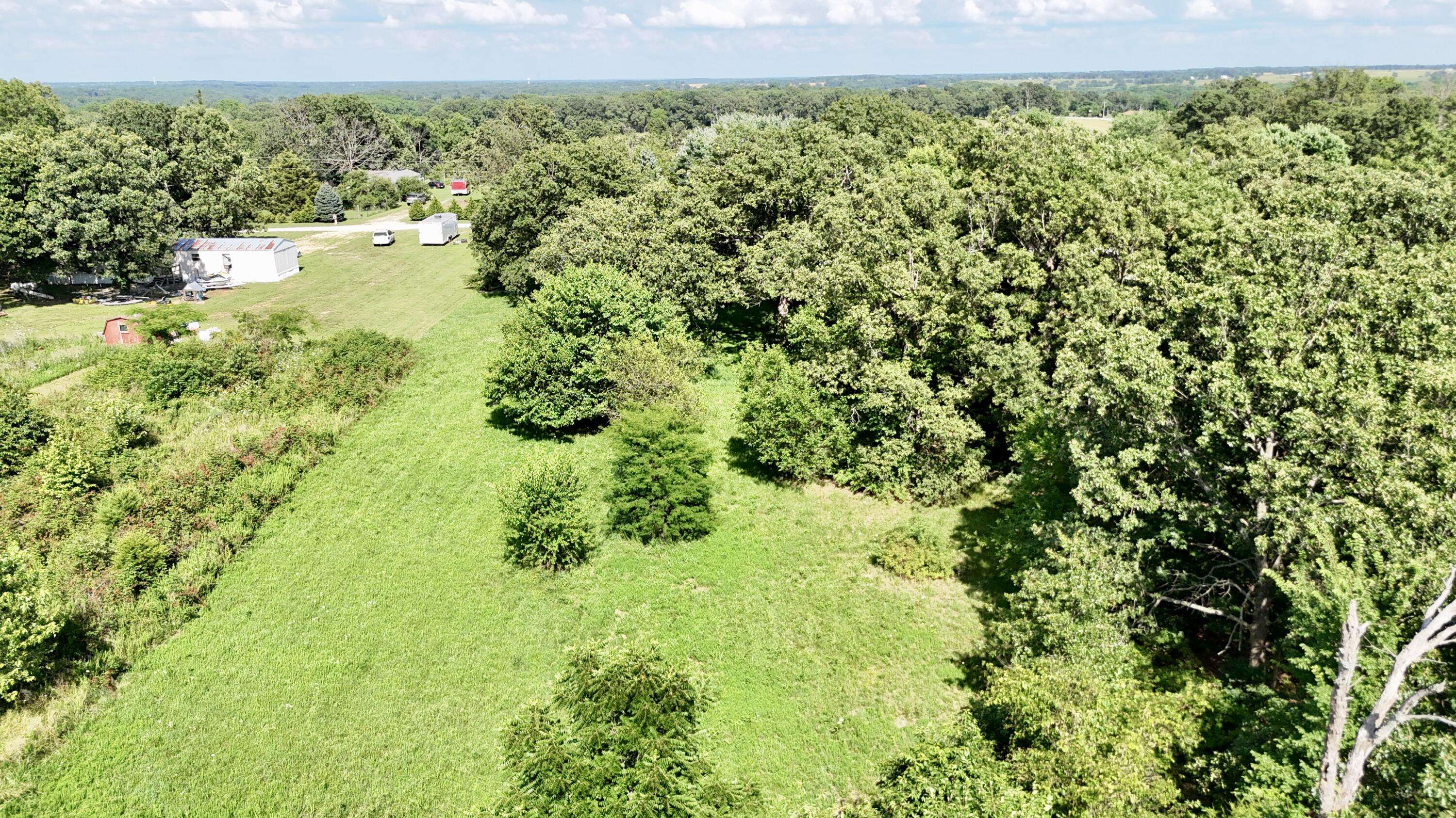 Crane, MO 65633,2615 Private Road 1231