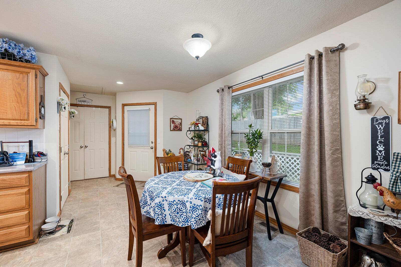Ozark, MO 65721,1191-1193 W Hall ST
