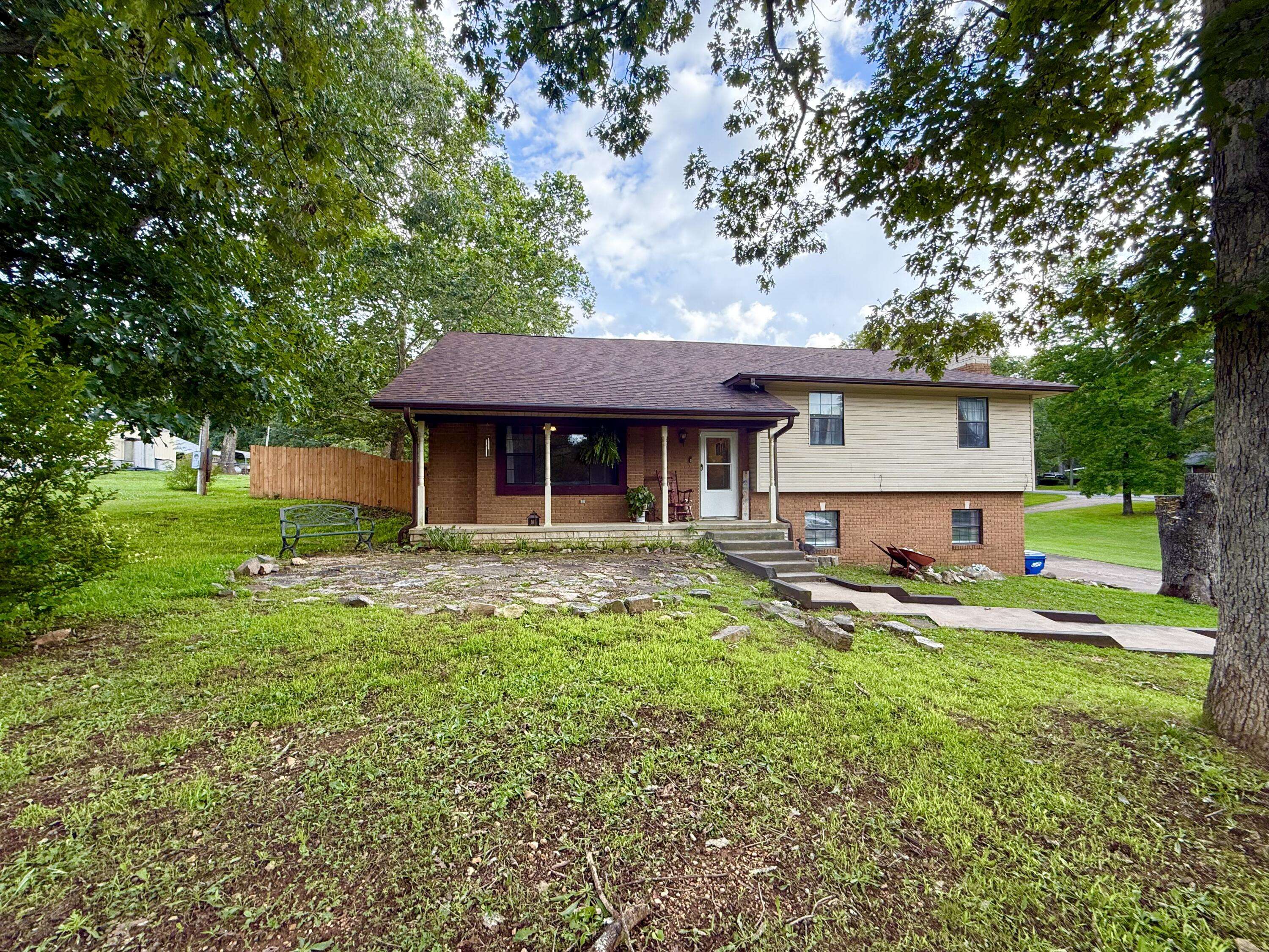 Houston, MO 65483,8062 Illinois RD