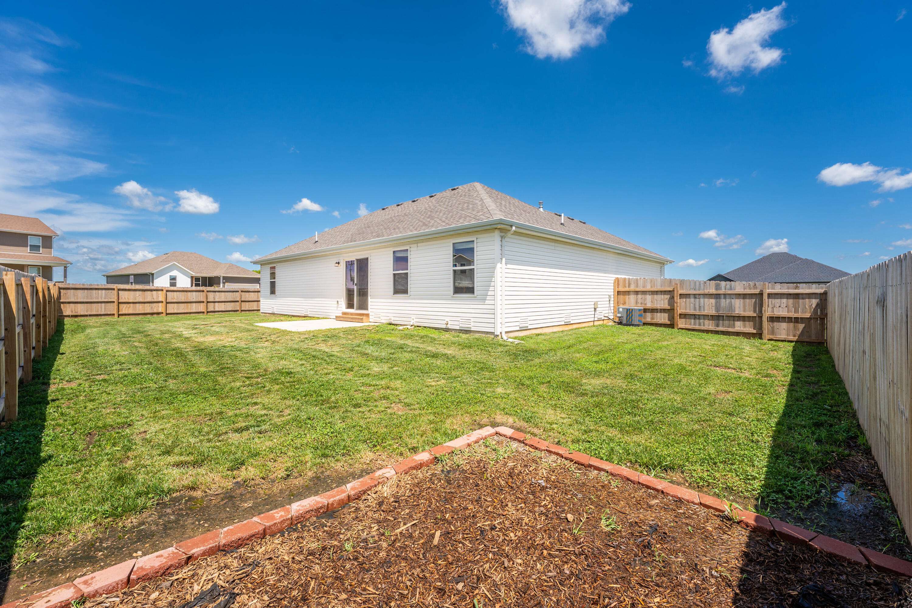 Republic, MO 65738,1164 Price ST