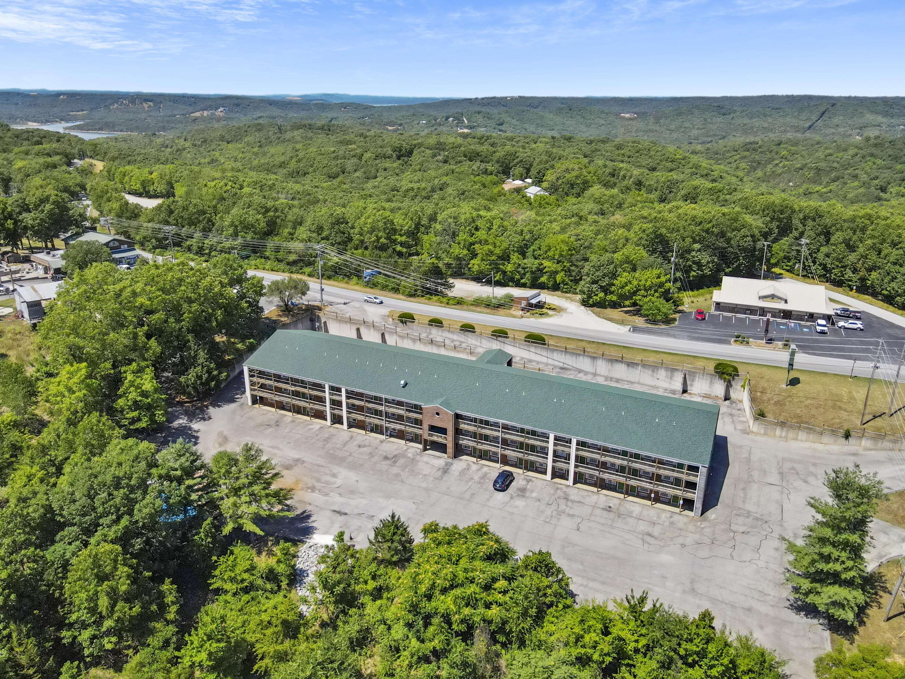 Indian Point, MO 65616,982 Indian Point RD #225