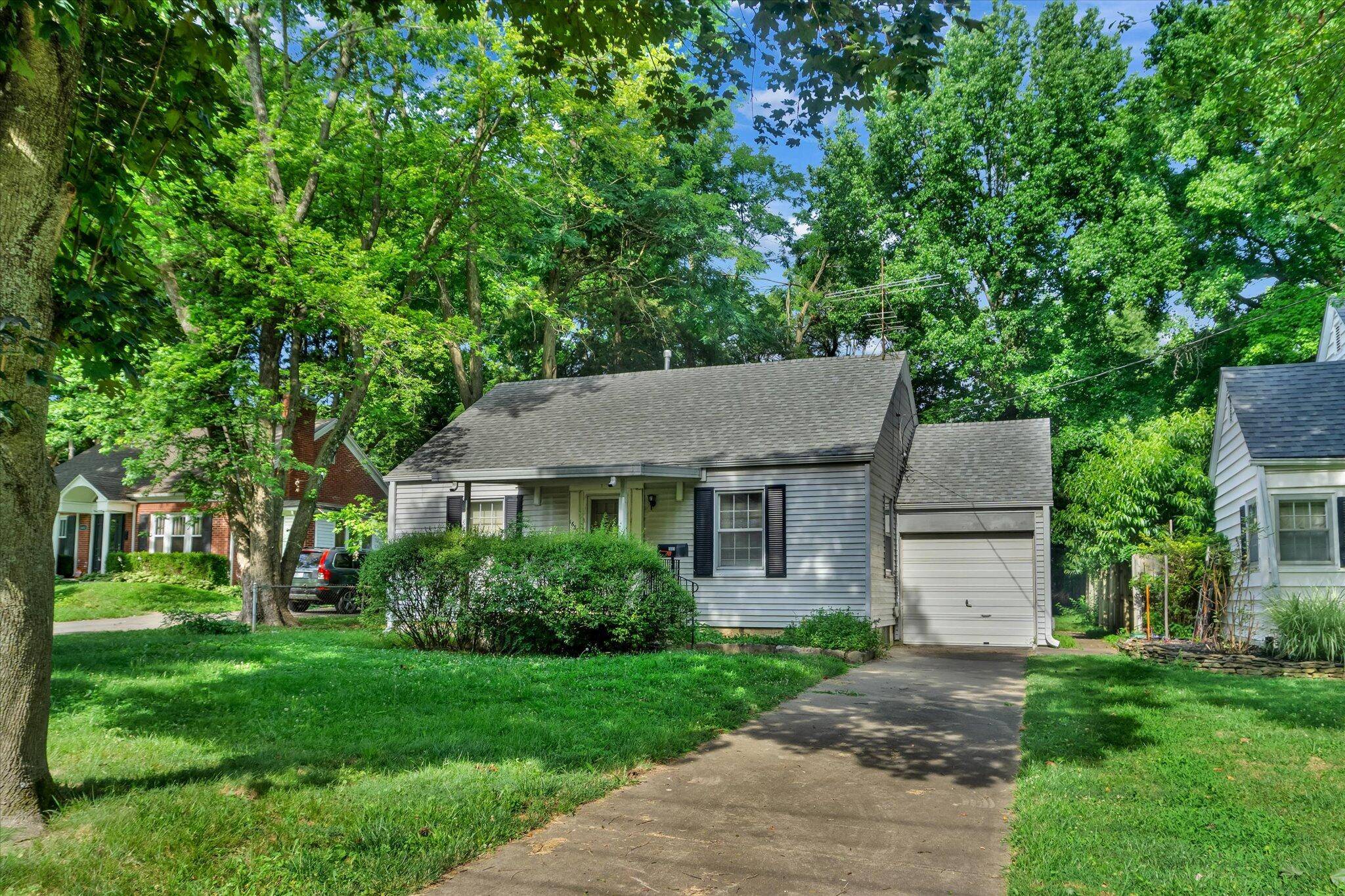 Springfield, MO 65807,1633 S Jefferson AVE