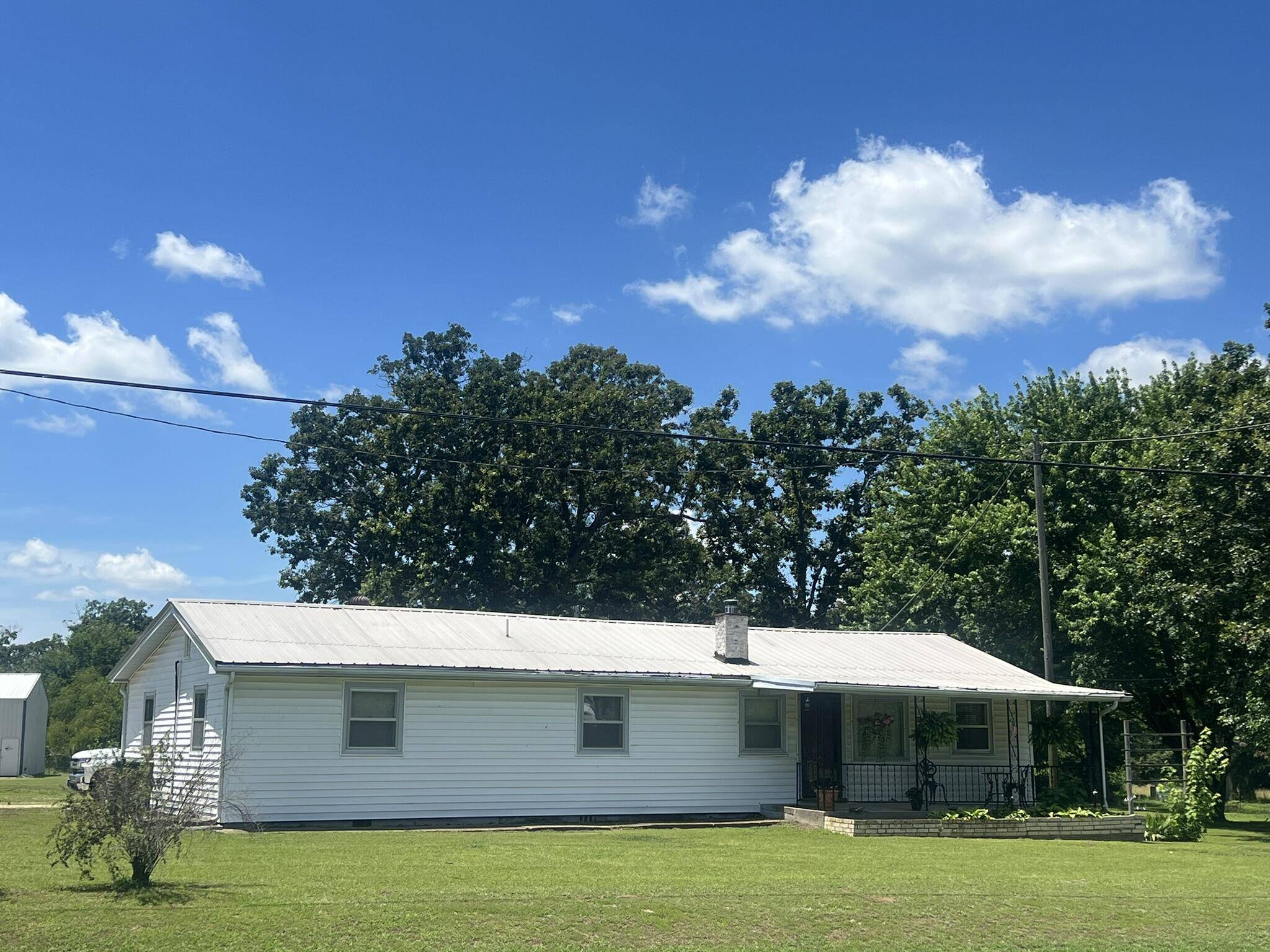 Buffalo, MO 65622,2039 Us Hwy 65