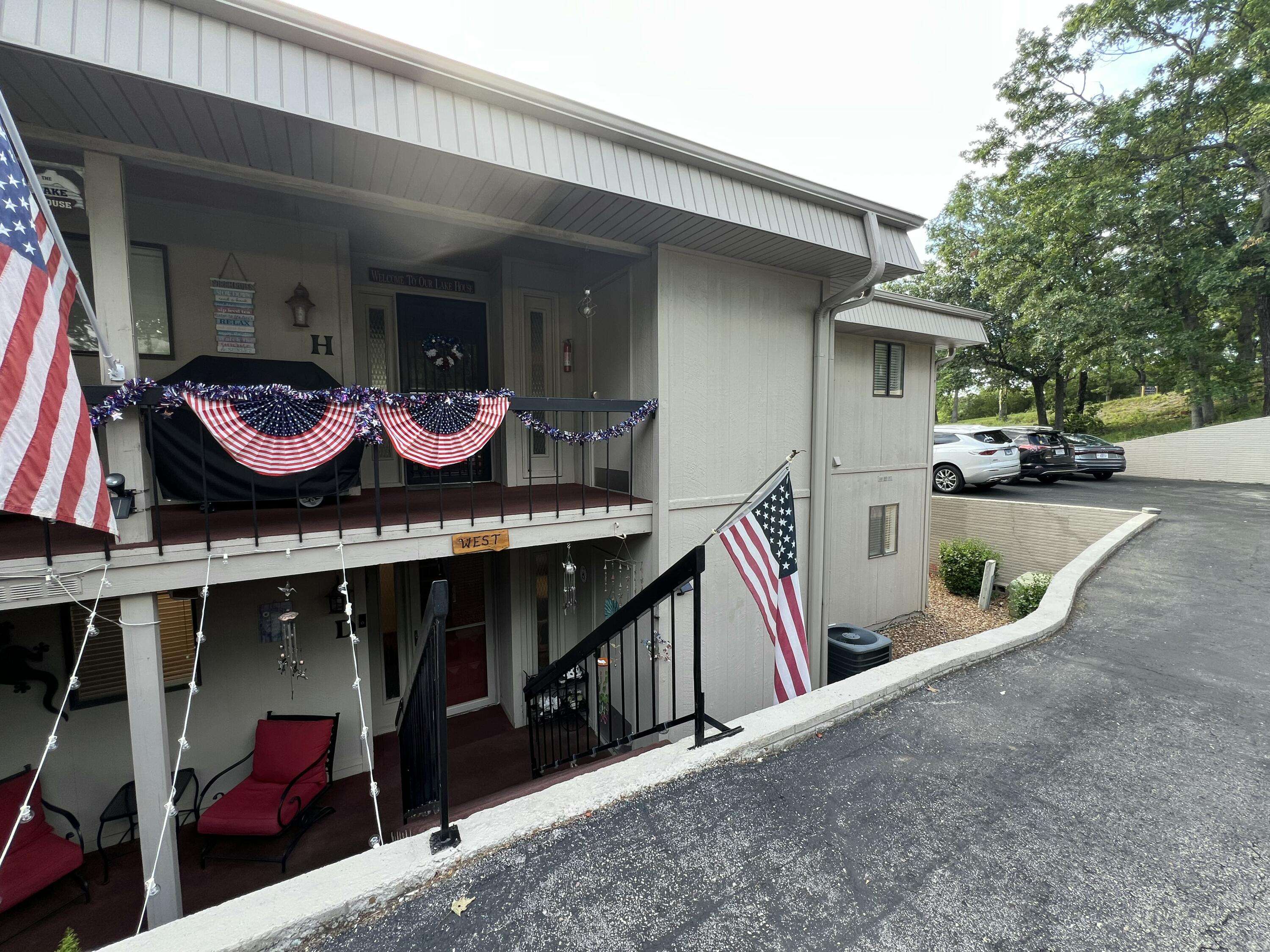 Kimberling City, MO 65686,3 Port Holiday Dr. #D