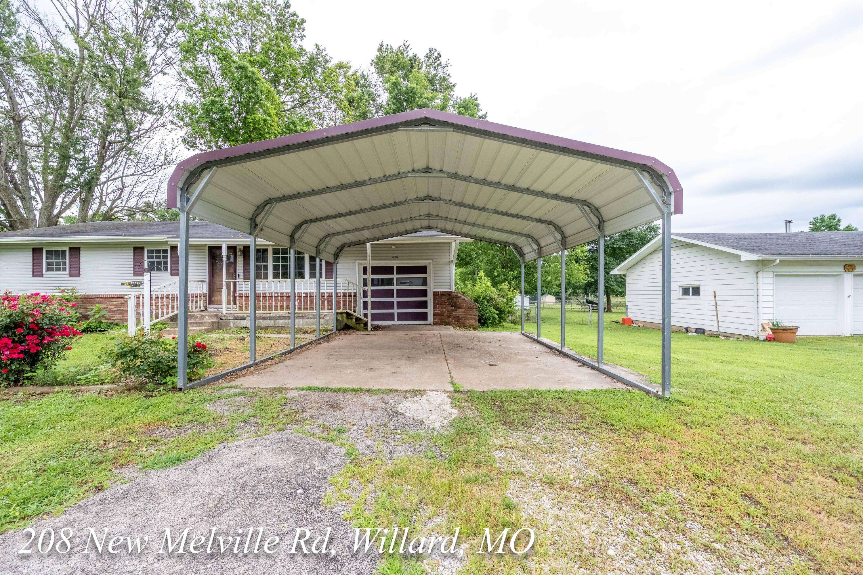 Willard, MO 65781,208 E New Melville RD