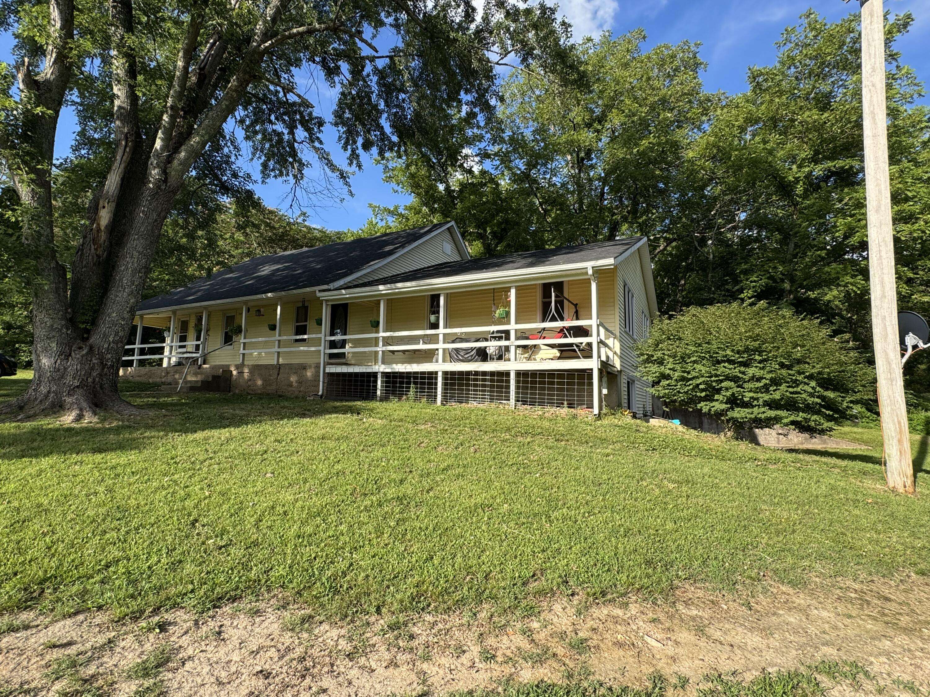 Ava, MO 65608,6179 County Road Kk-420