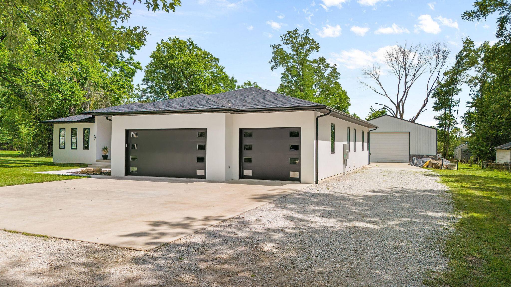 Ozark, MO 65721,2538 E Farm Road 188