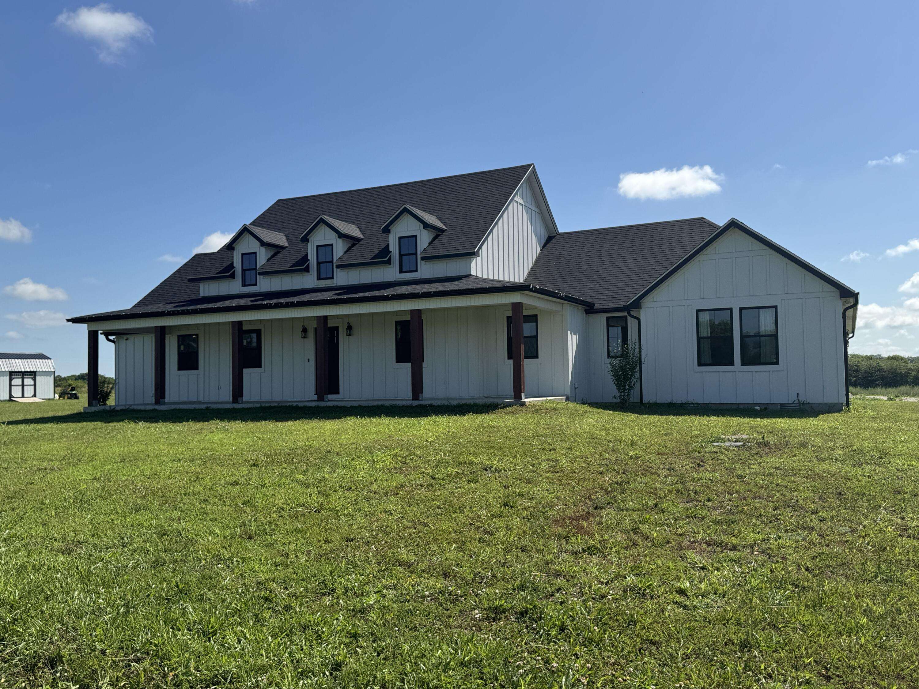 Bolivar, MO 65613,5122 Highway F