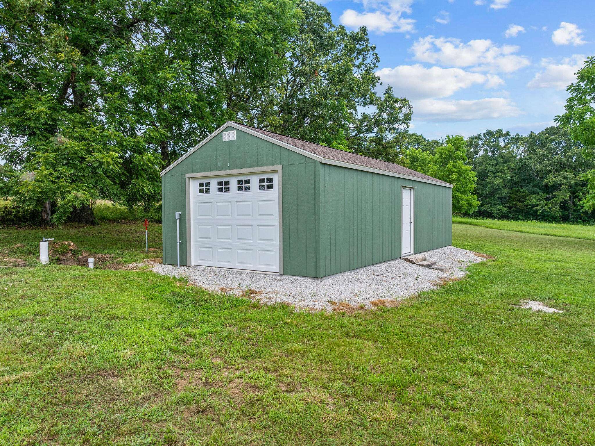 Shell Knob, MO 65747,377 Washington RD