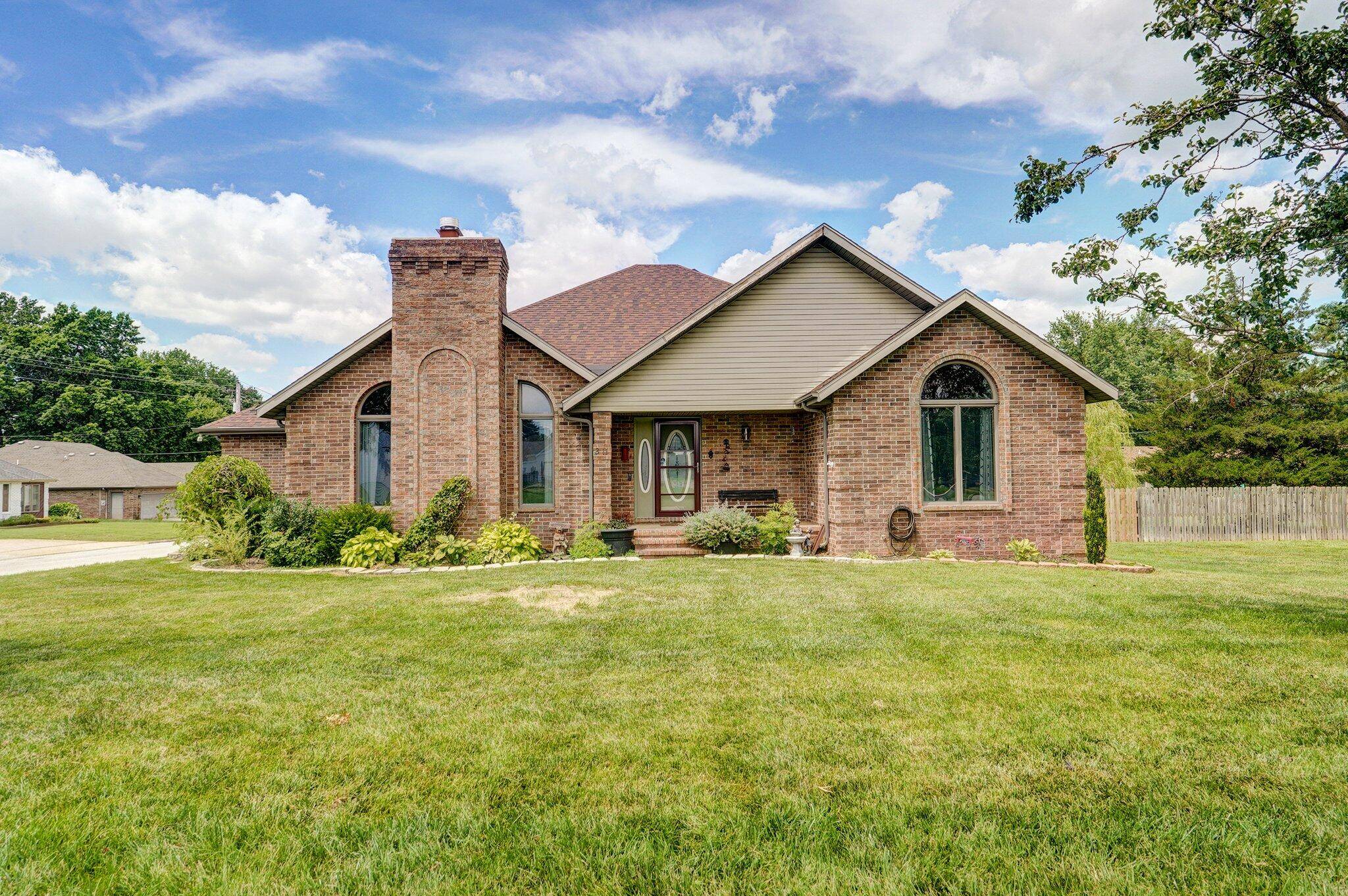 Nixa, MO 65714,311 Northview RD