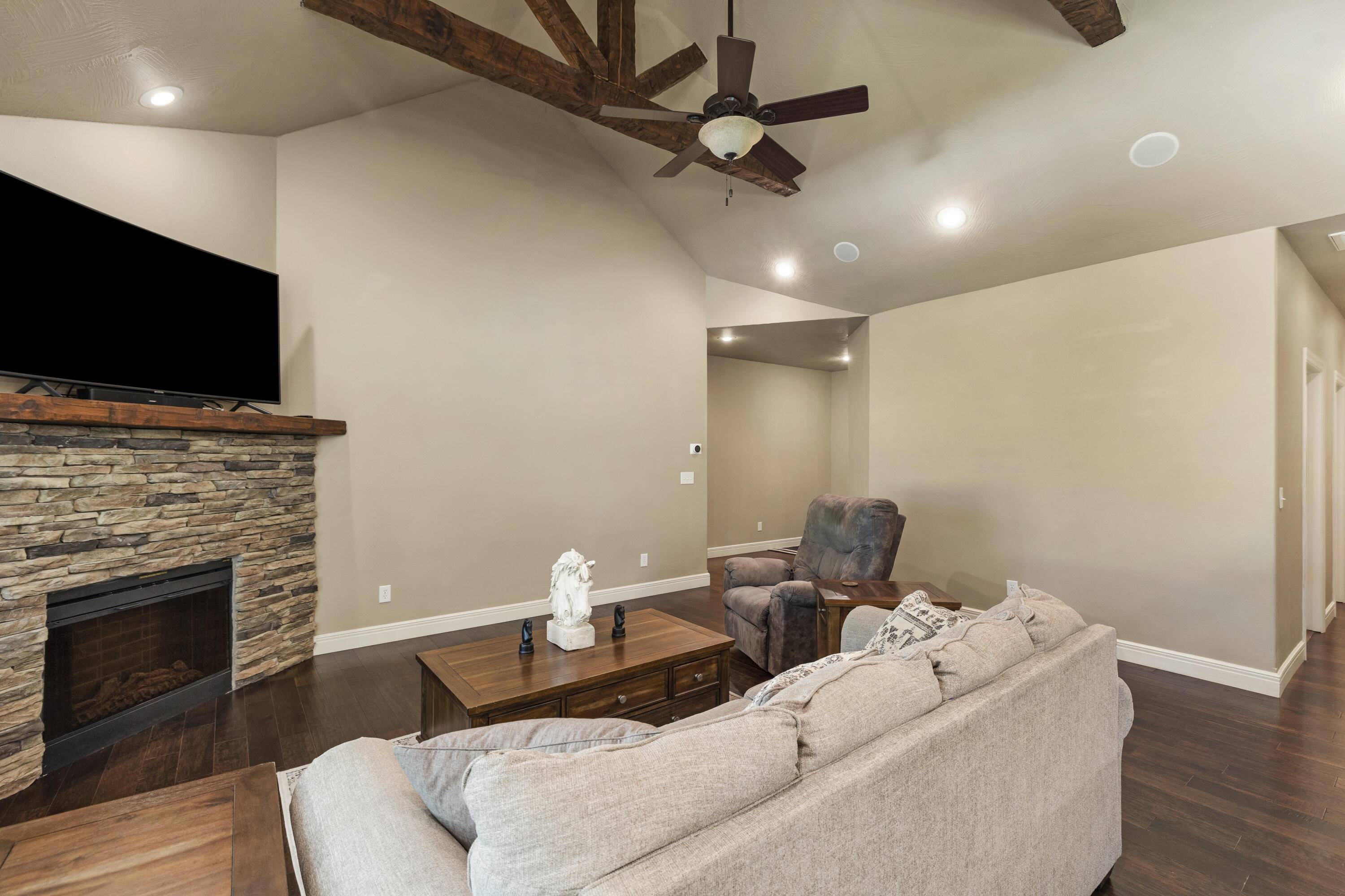 Nixa, MO 65714,134 N Peach Brook