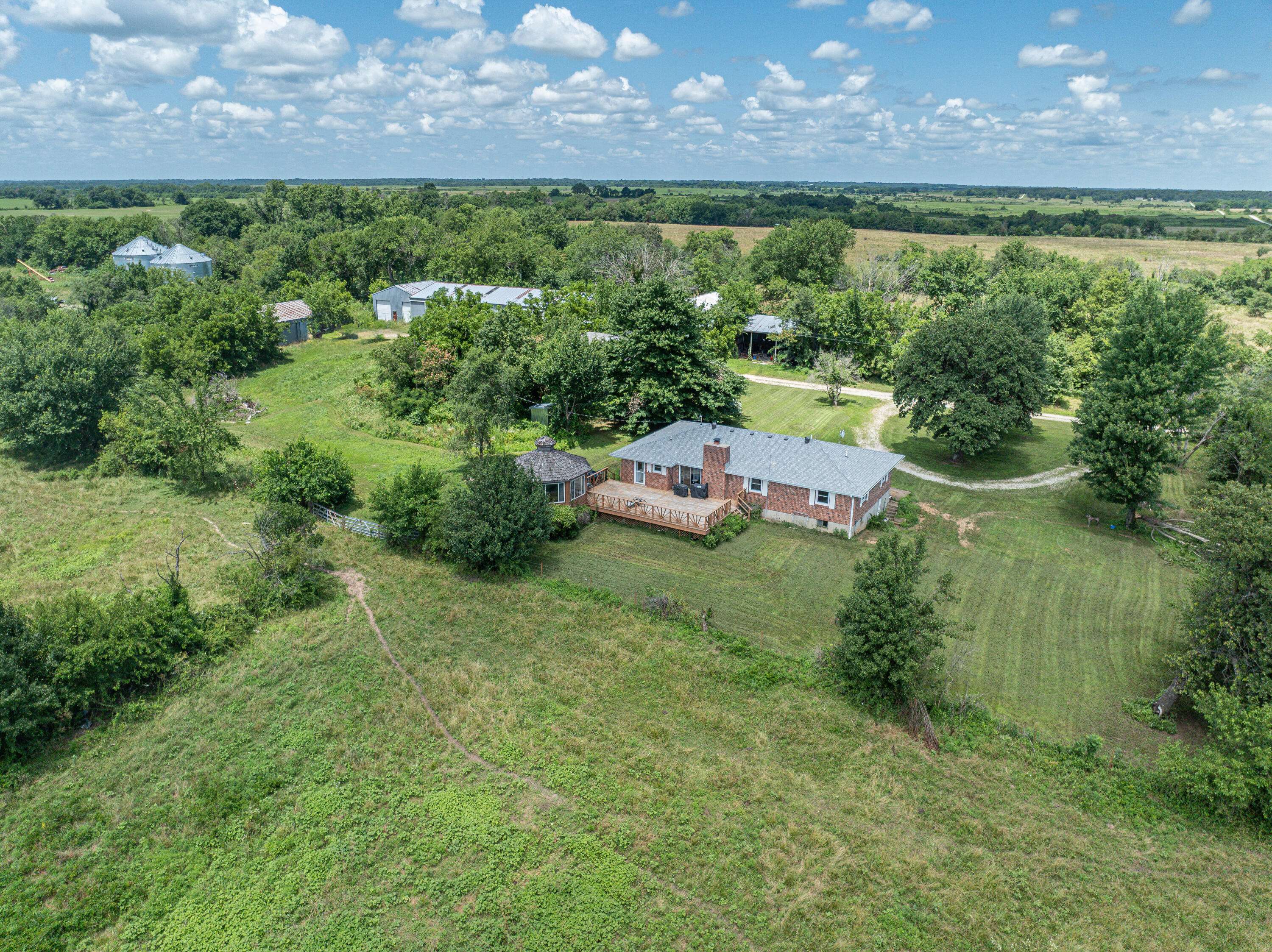 Lockwood, MO 65682,862 N Dade 41
