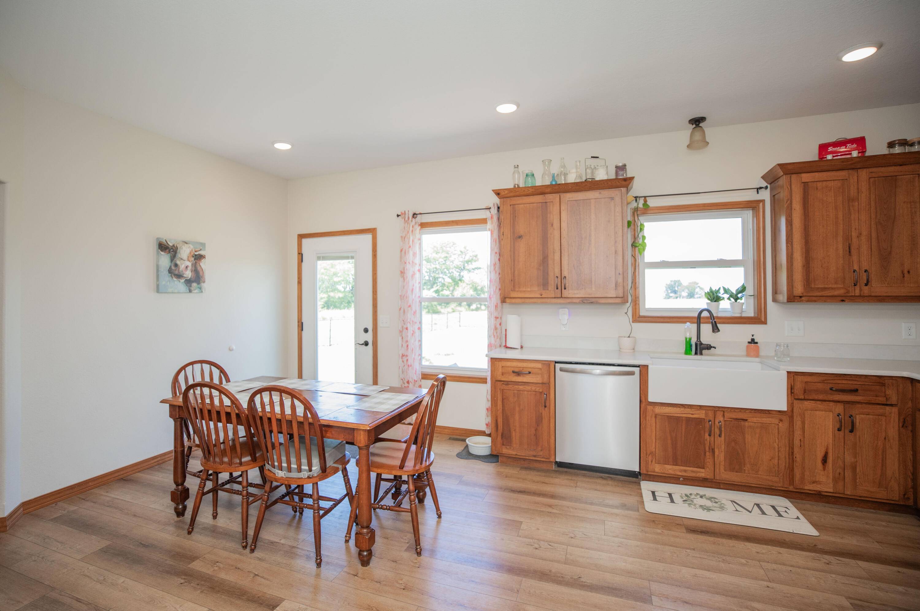 Bolivar, MO 65613,905 E 477th RD