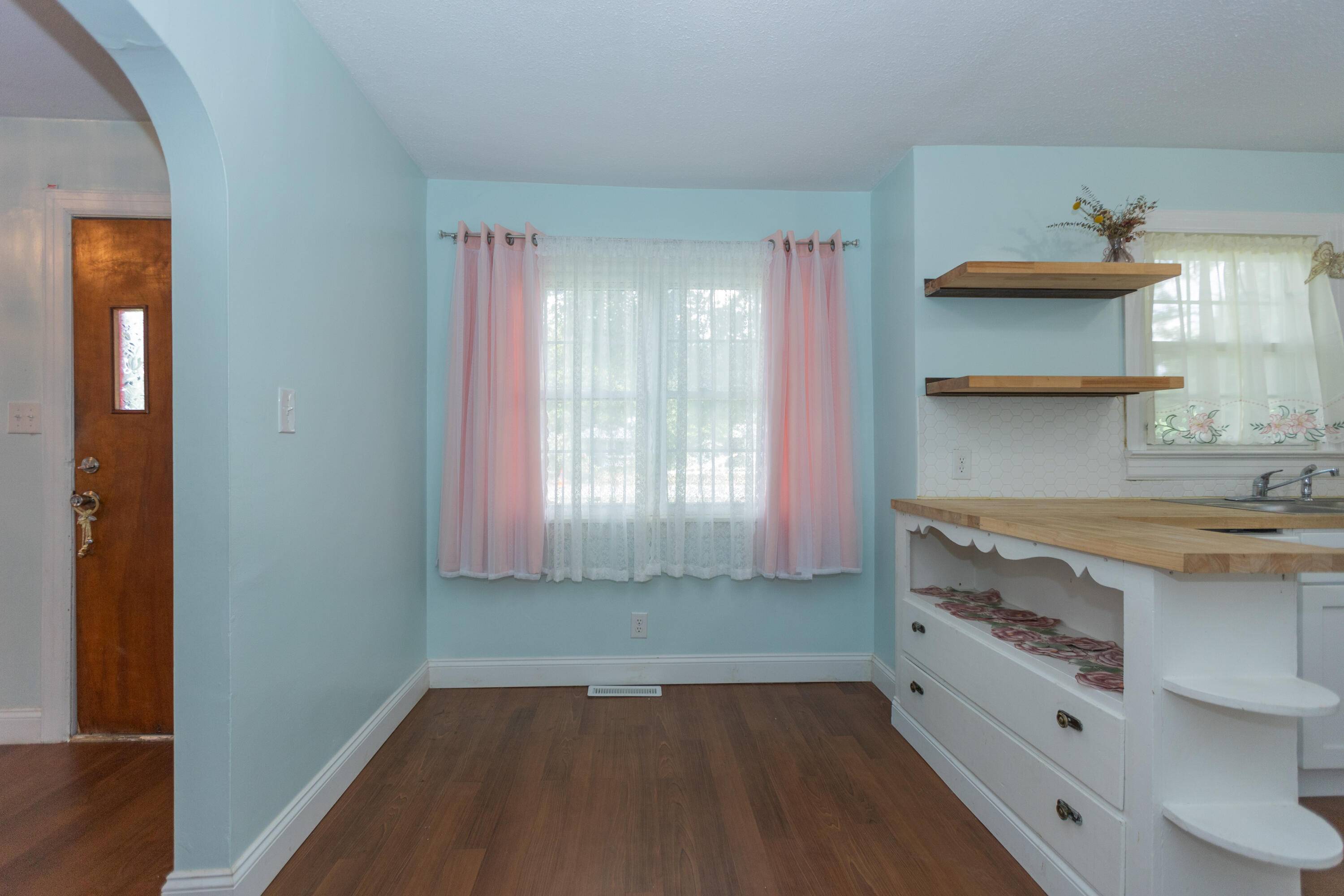 Springfield, MO 65804,1540 E Cherokee ST
