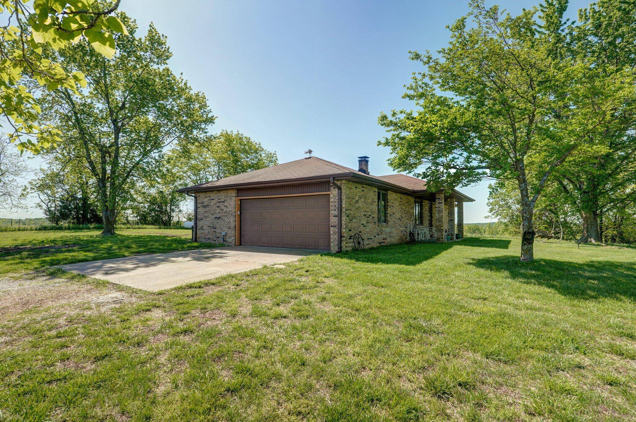 Walnut Grove, MO 65770,8610 N Farm Road 53