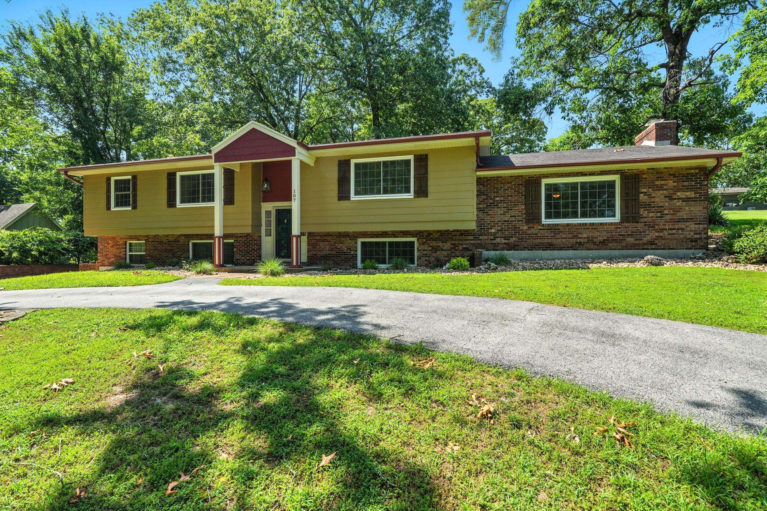 Branson, MO 65616,107 Oakwood DR