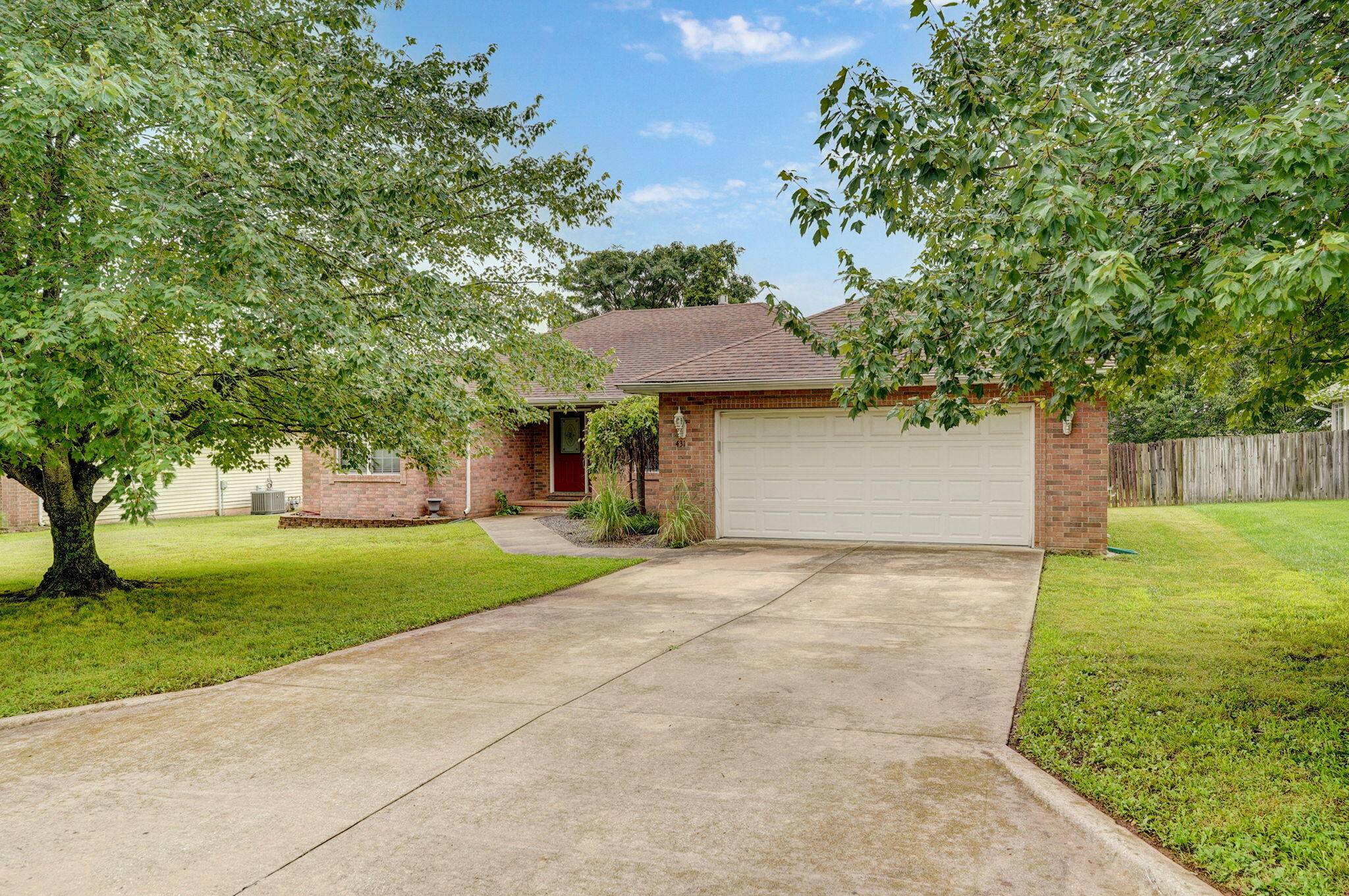 Springfield, MO 65809,431 S Yellowwood DR