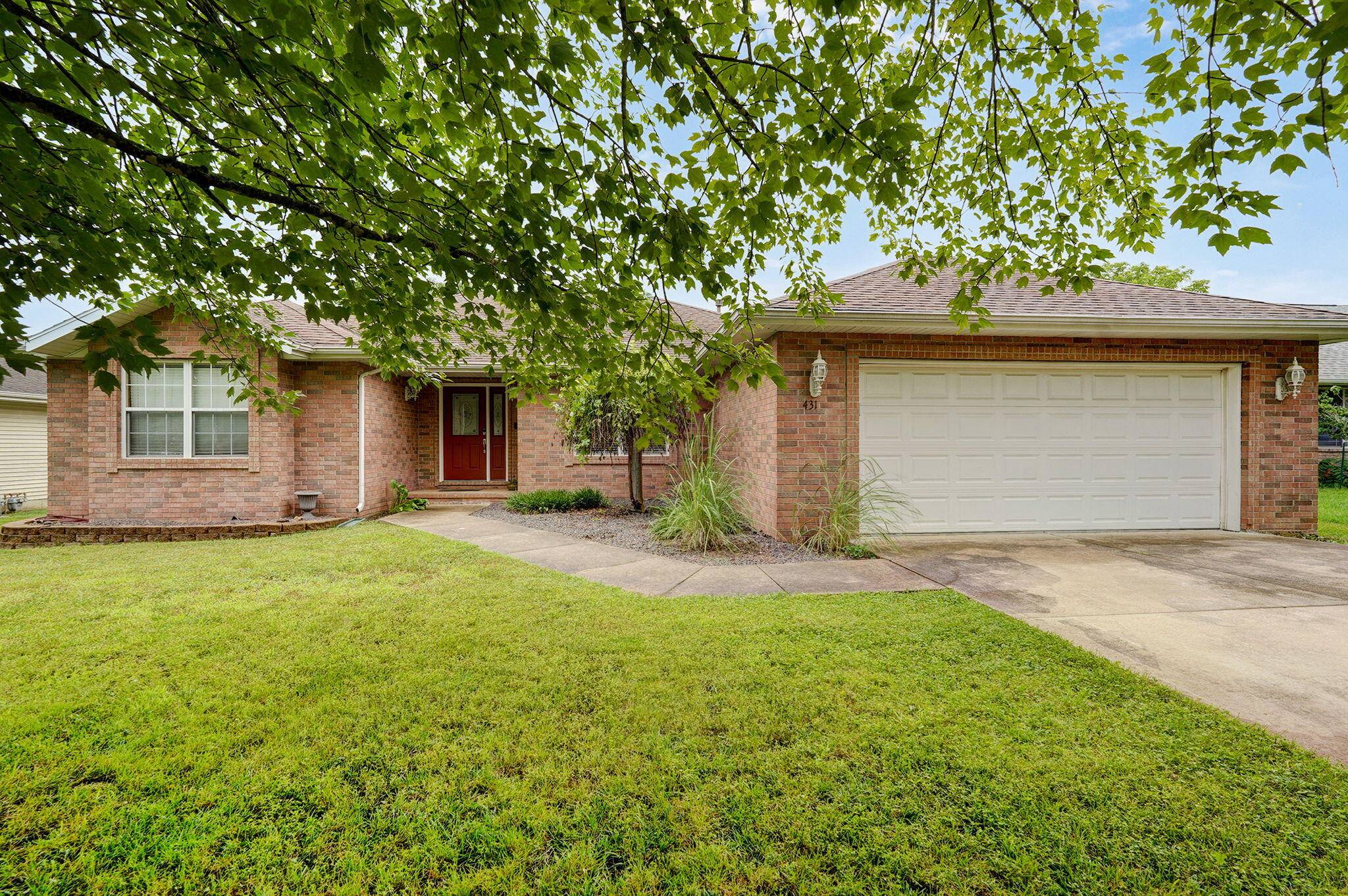 Springfield, MO 65809,431 S Yellowwood DR