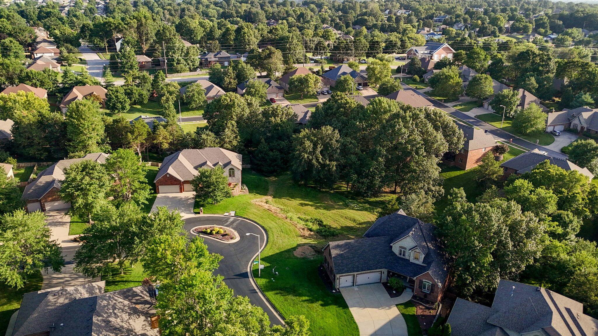 Springfield, MO 65810,1106 W Sycamore ST