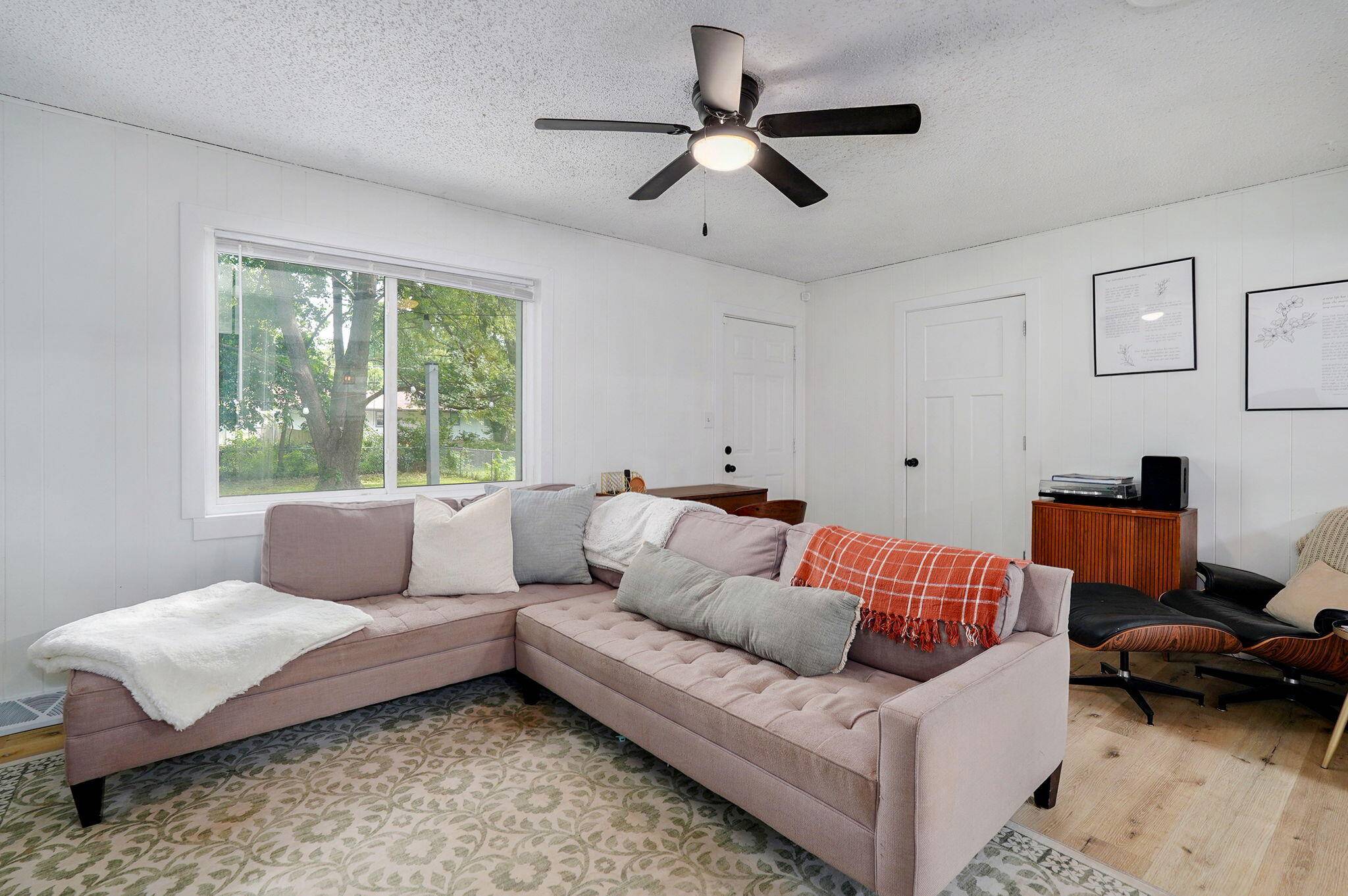 Springfield, MO 65807,303 E Berkeley ST