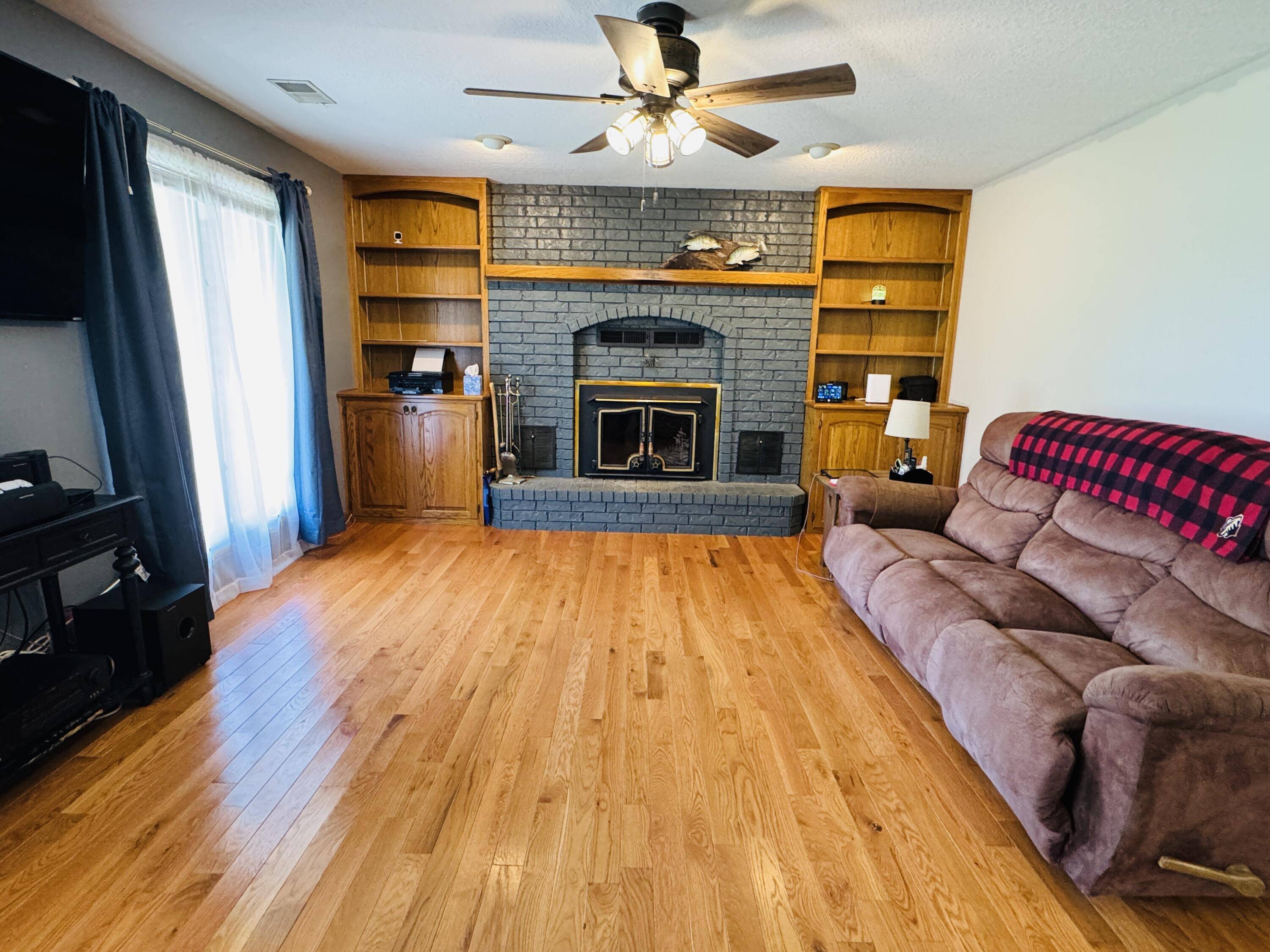 Stockton, MO 65785,1301 W Blair DR