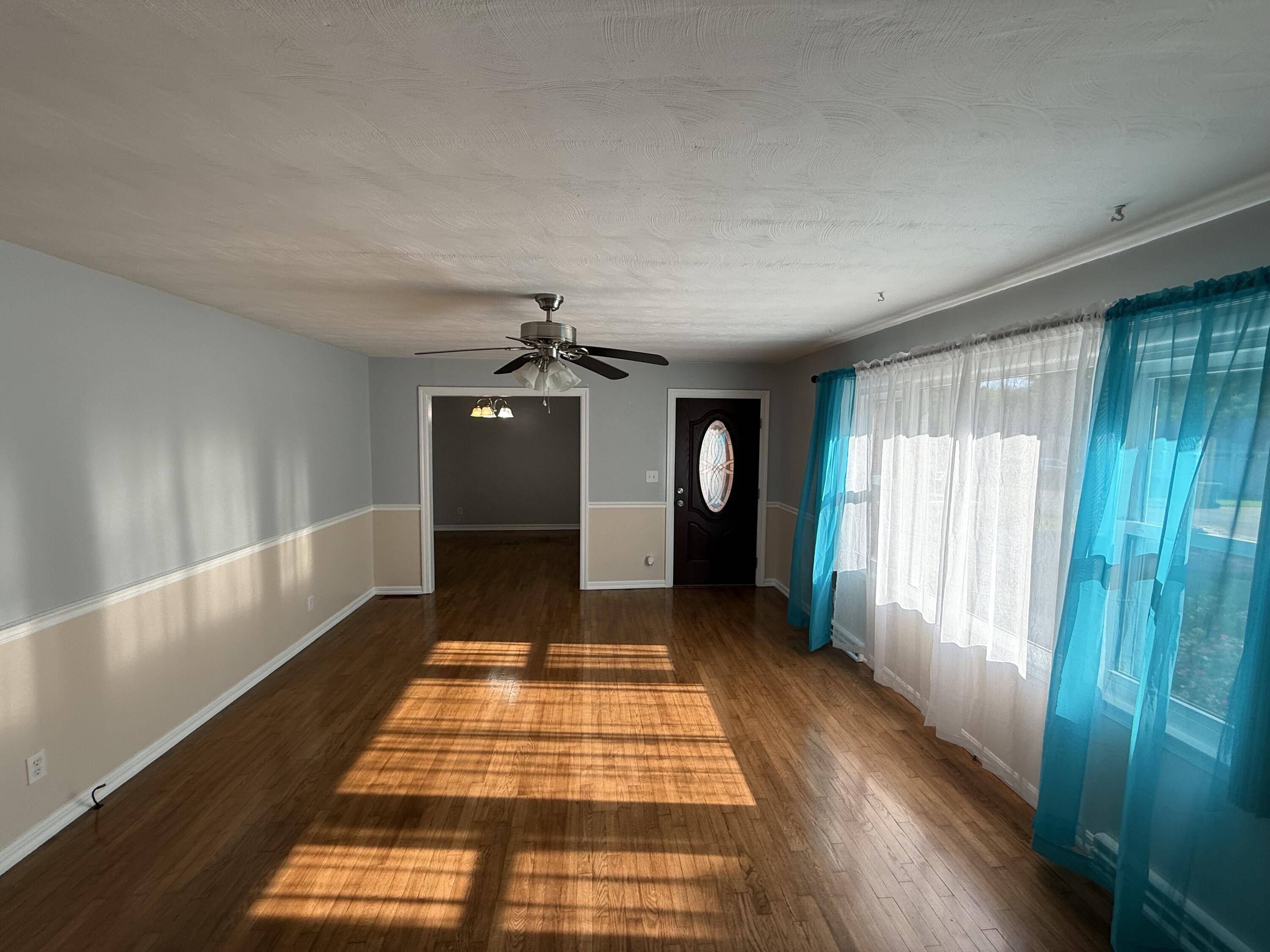 Springfield, MO 65804,1920 S Sieger DR