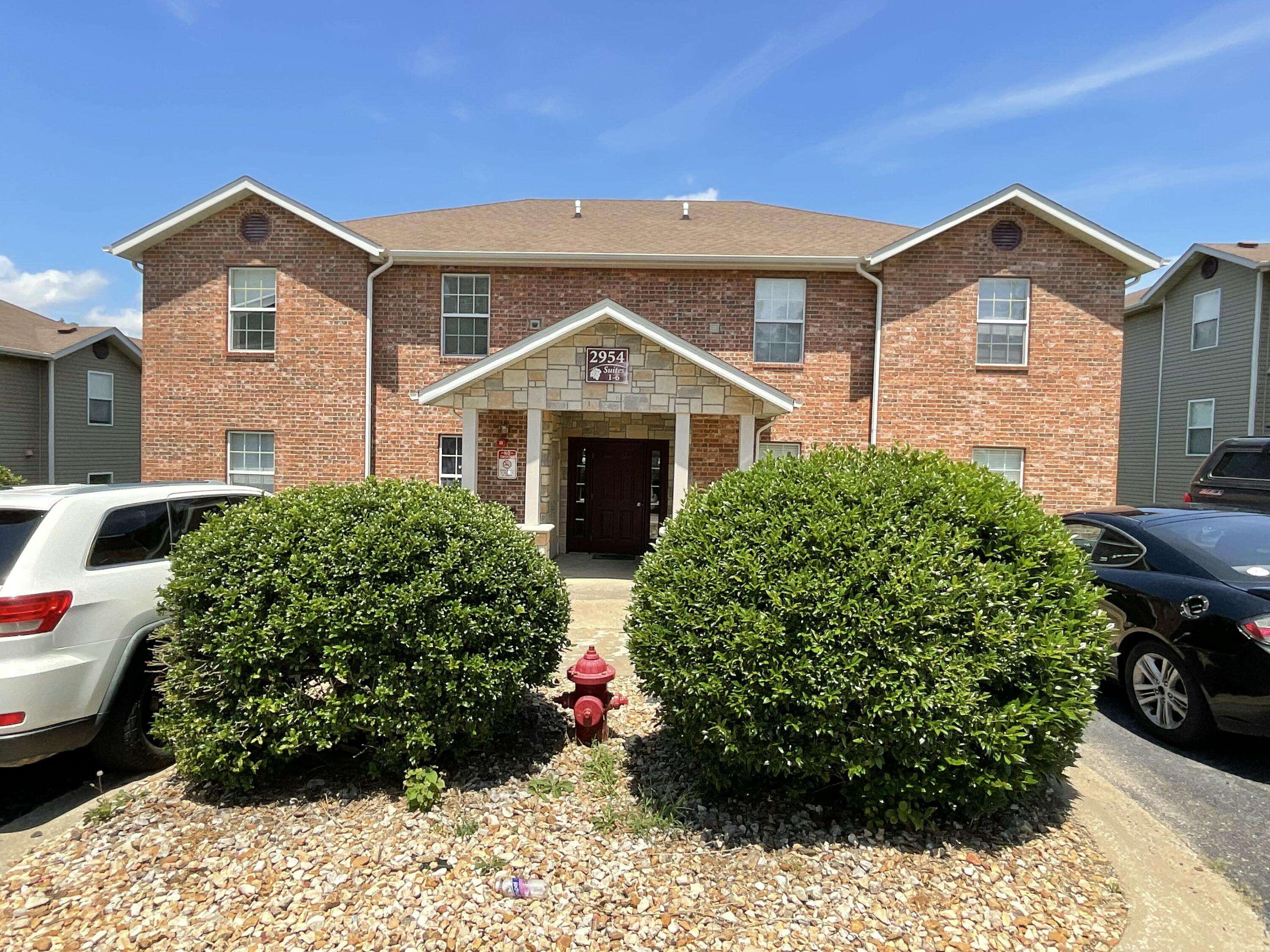 Branson, MO 65616,2954 Vineyards Pkwy #6