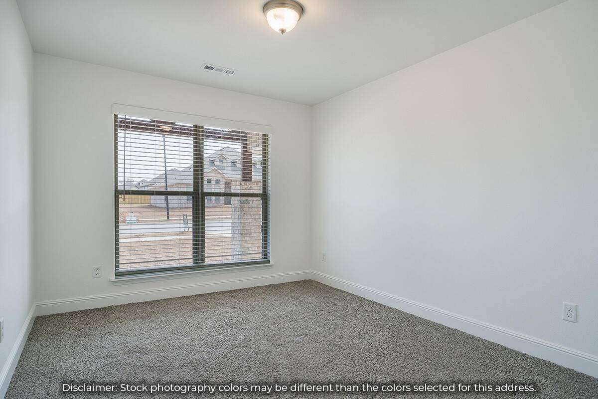 Joplin, MO 64801,1507 E White Oak ST
