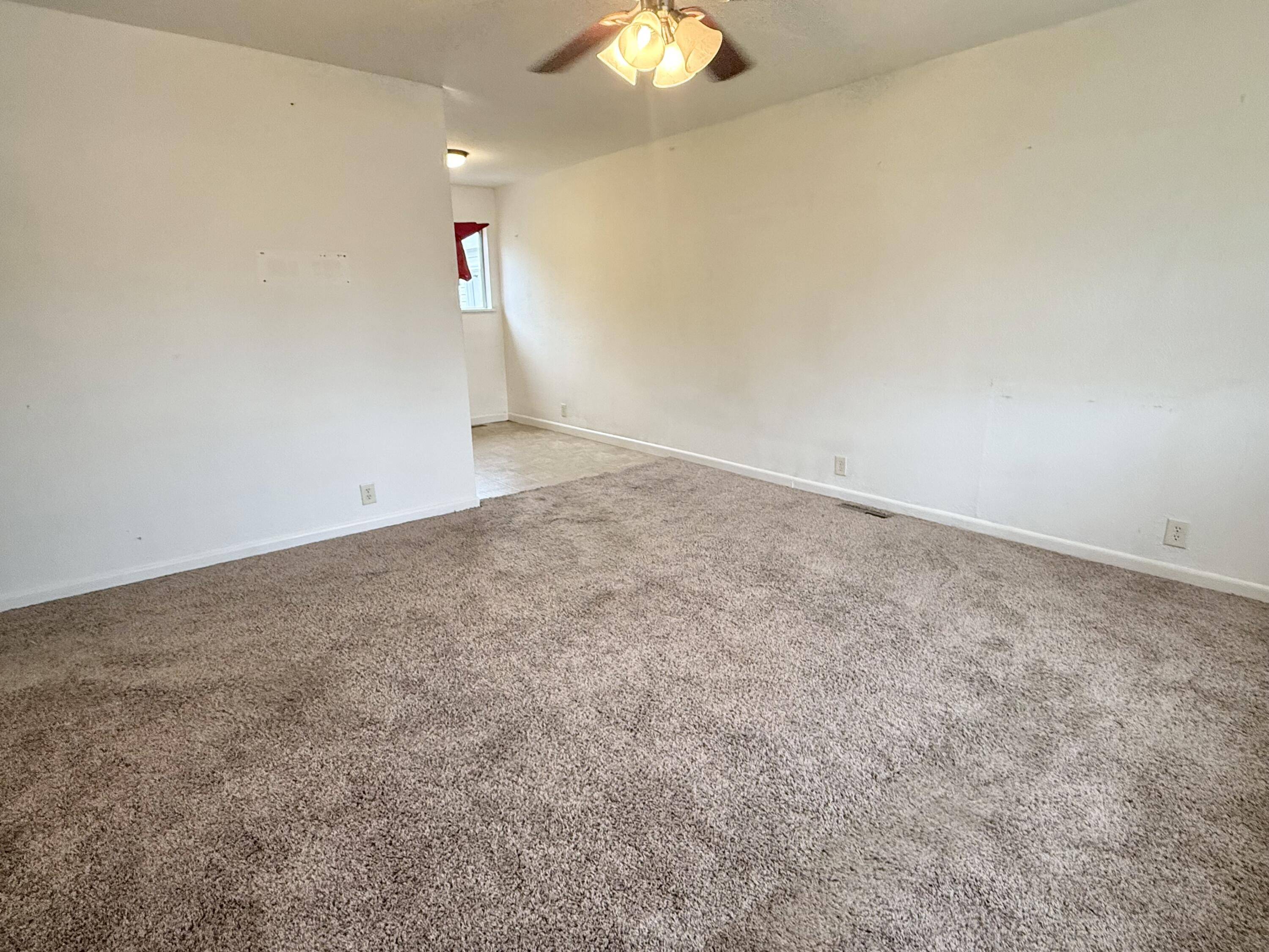 Joplin, MO 64801,1026 Texas CIR