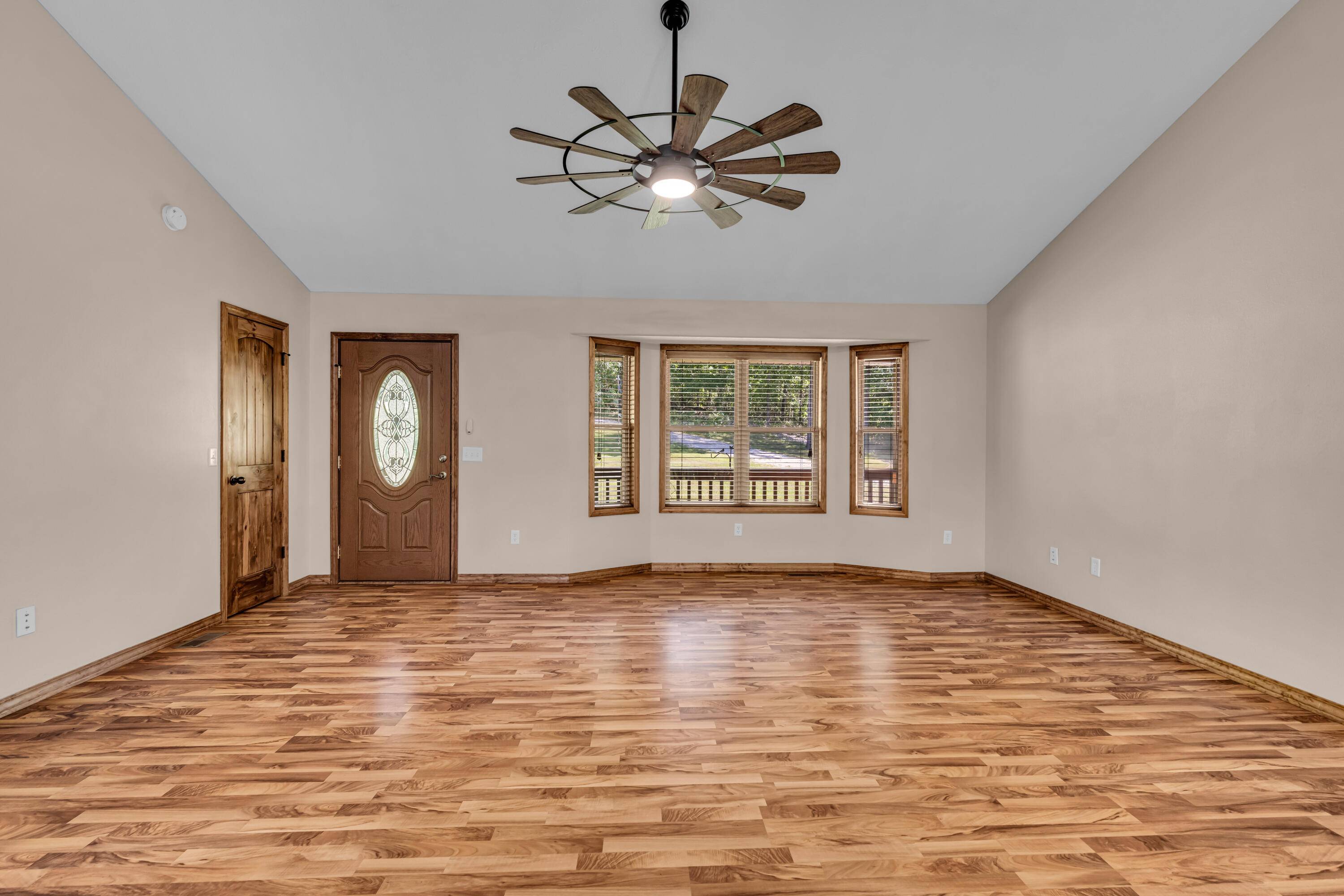 West Plains, MO 65775,12756 County Road 8790
