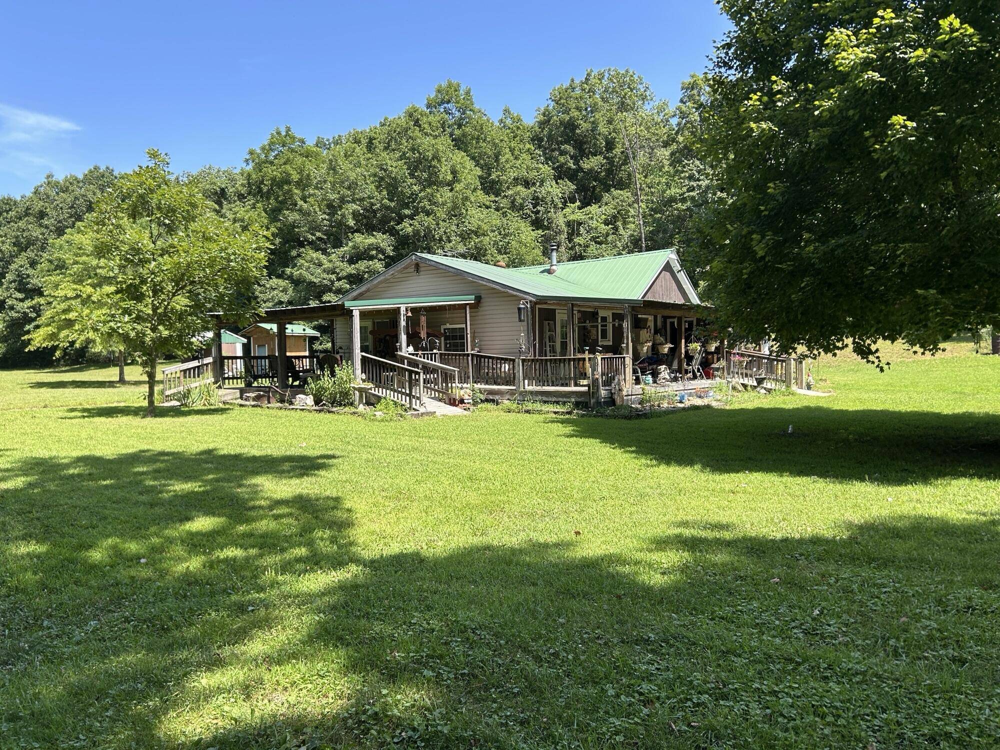 Ava, MO 65608,18781 Private Drive 1145