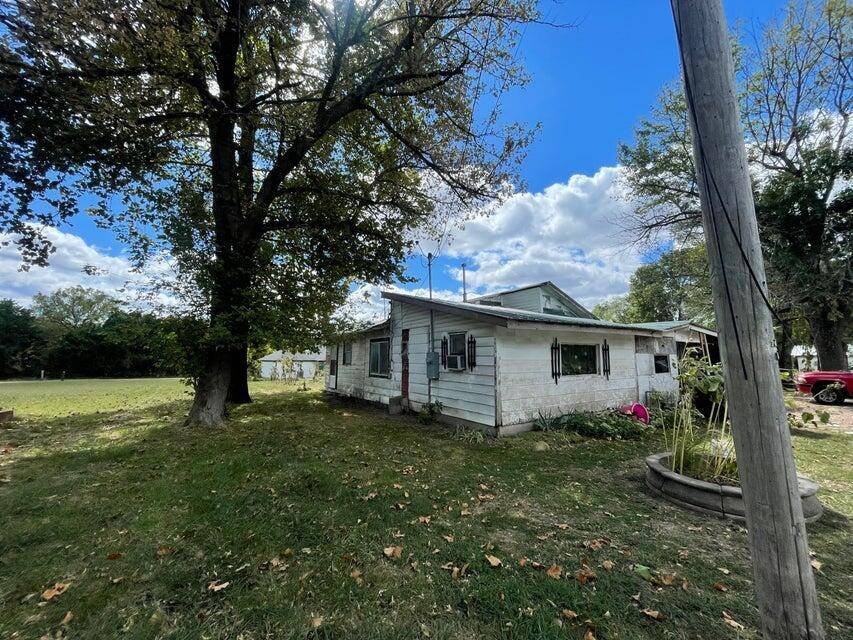 Aurora, MO 65605,238 Delta ST