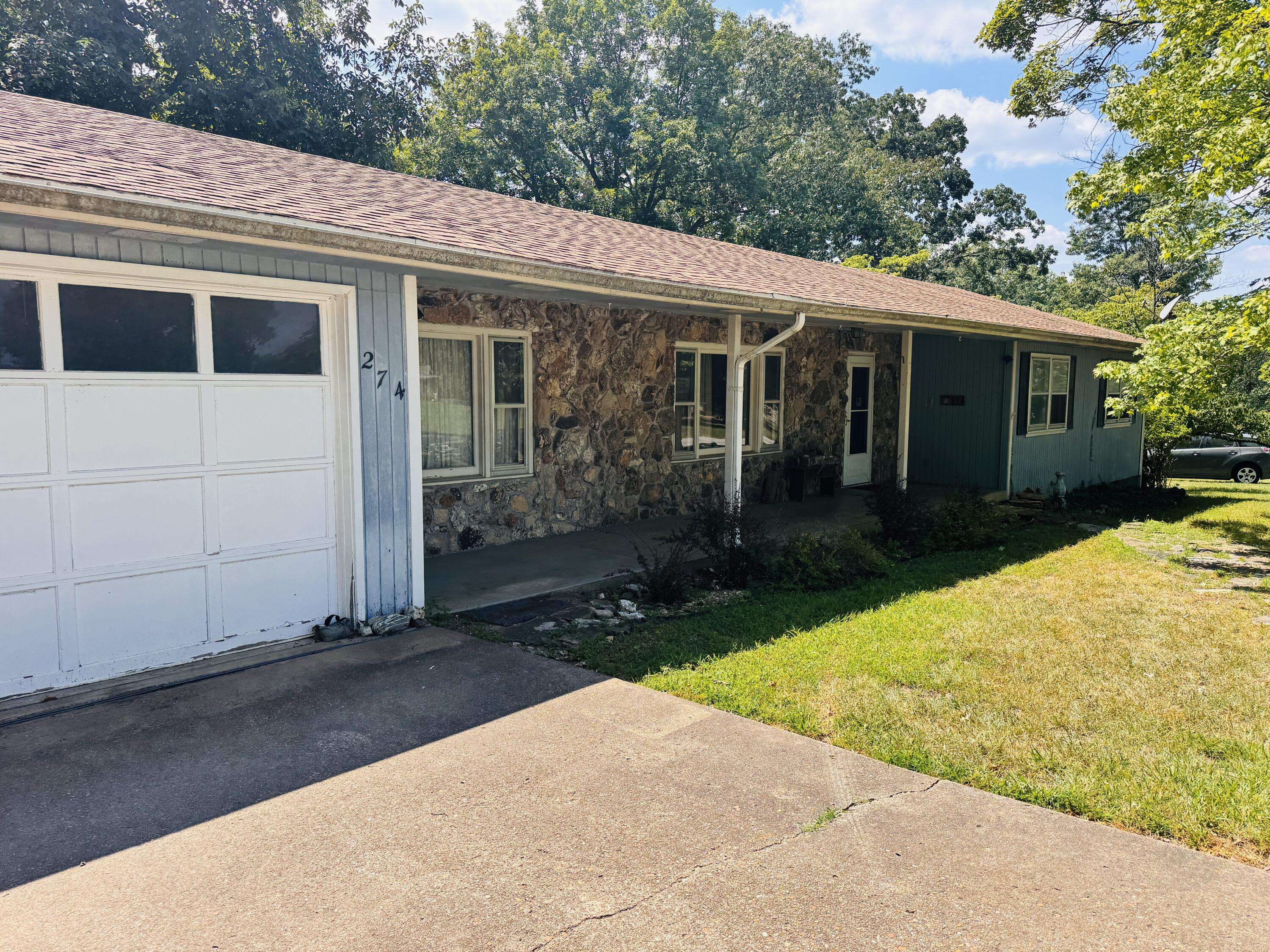 Branson, MO 65616,274 South Fork