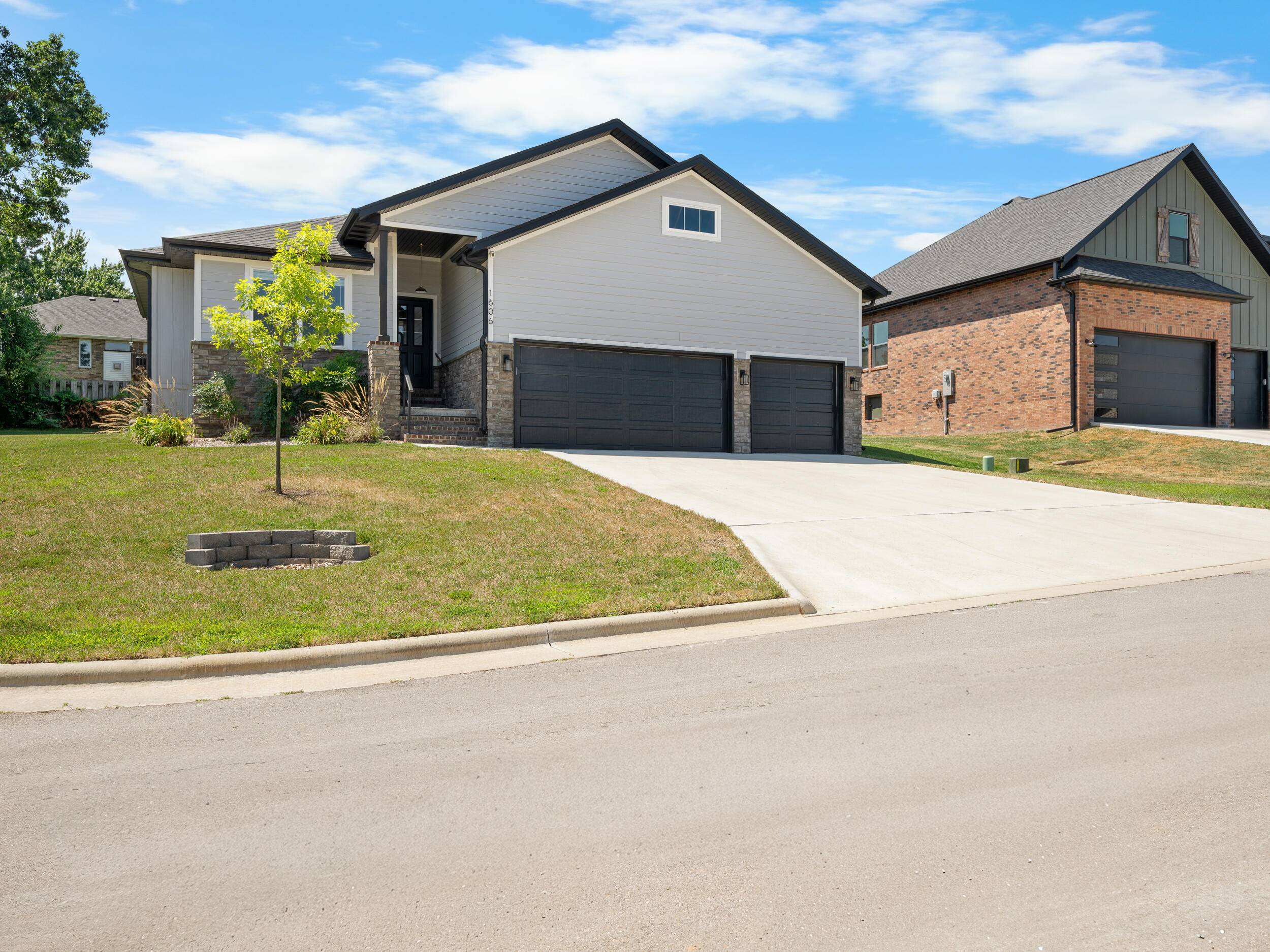 Ozark, MO 65721,1606 E Silo Ridge DR