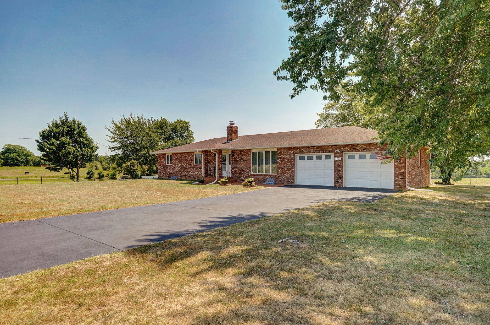 Miller, MO 65707,11281 Lawrence 2040