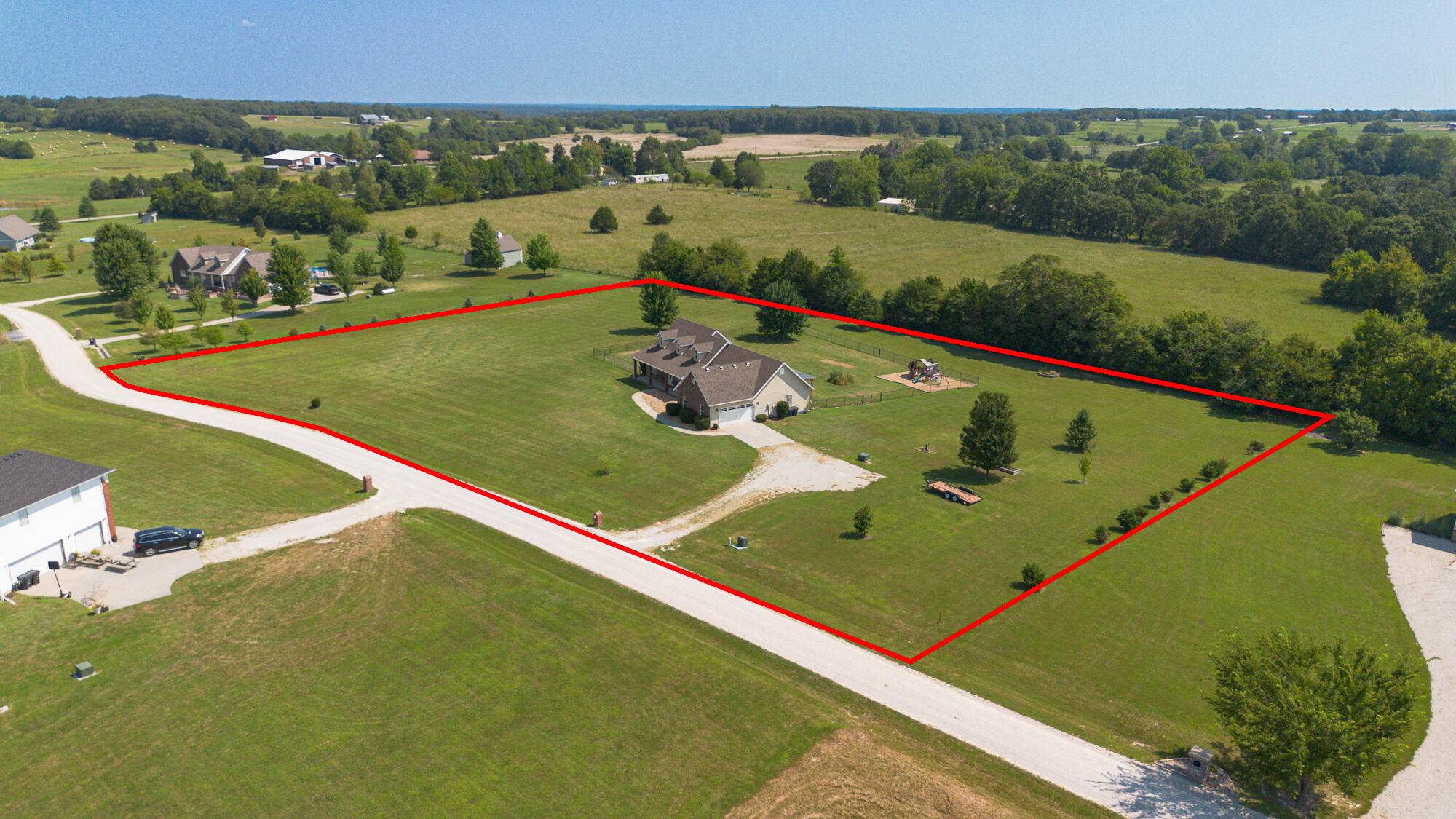Marshfield, MO 65706,223 Village DR