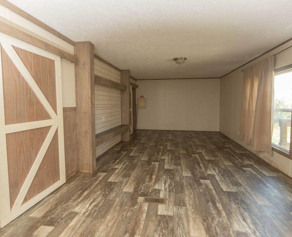 Pineville, MO 64856,433 Busby LN