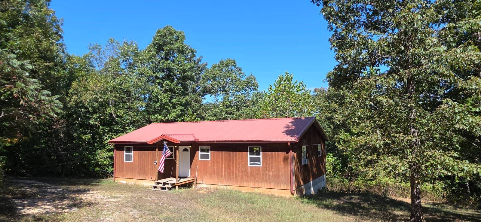 Alton, MO 65606,951 E County Road 206