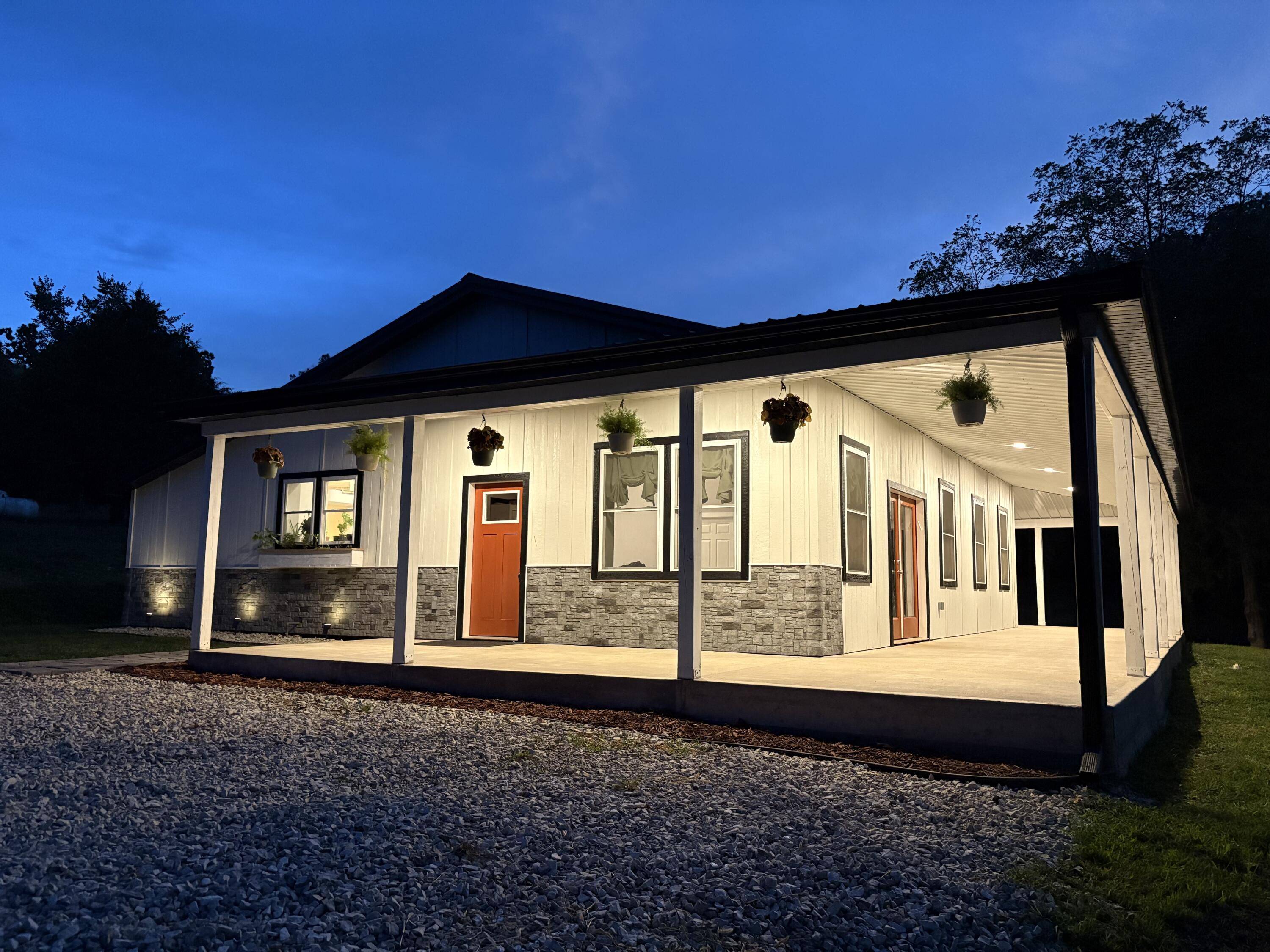 Ava, MO 65608,Rr7 Box 7372c