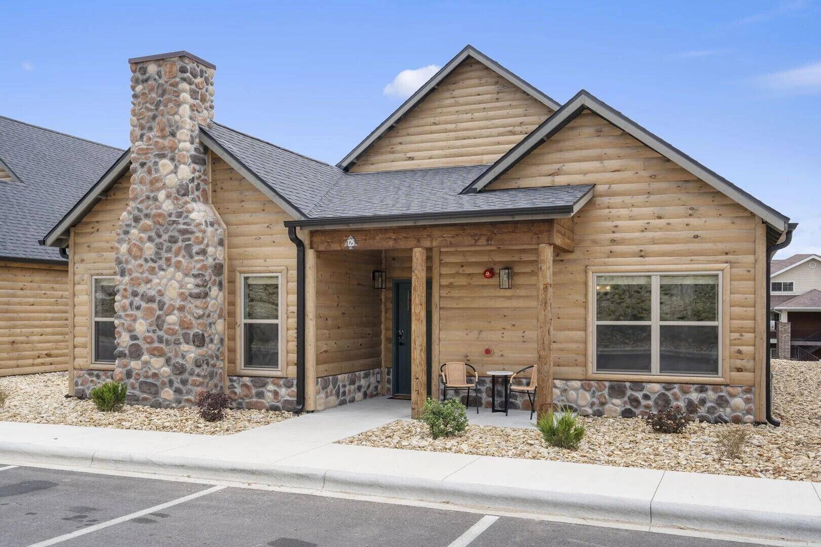 Branson, MO 65616,125 Indian Summer LN