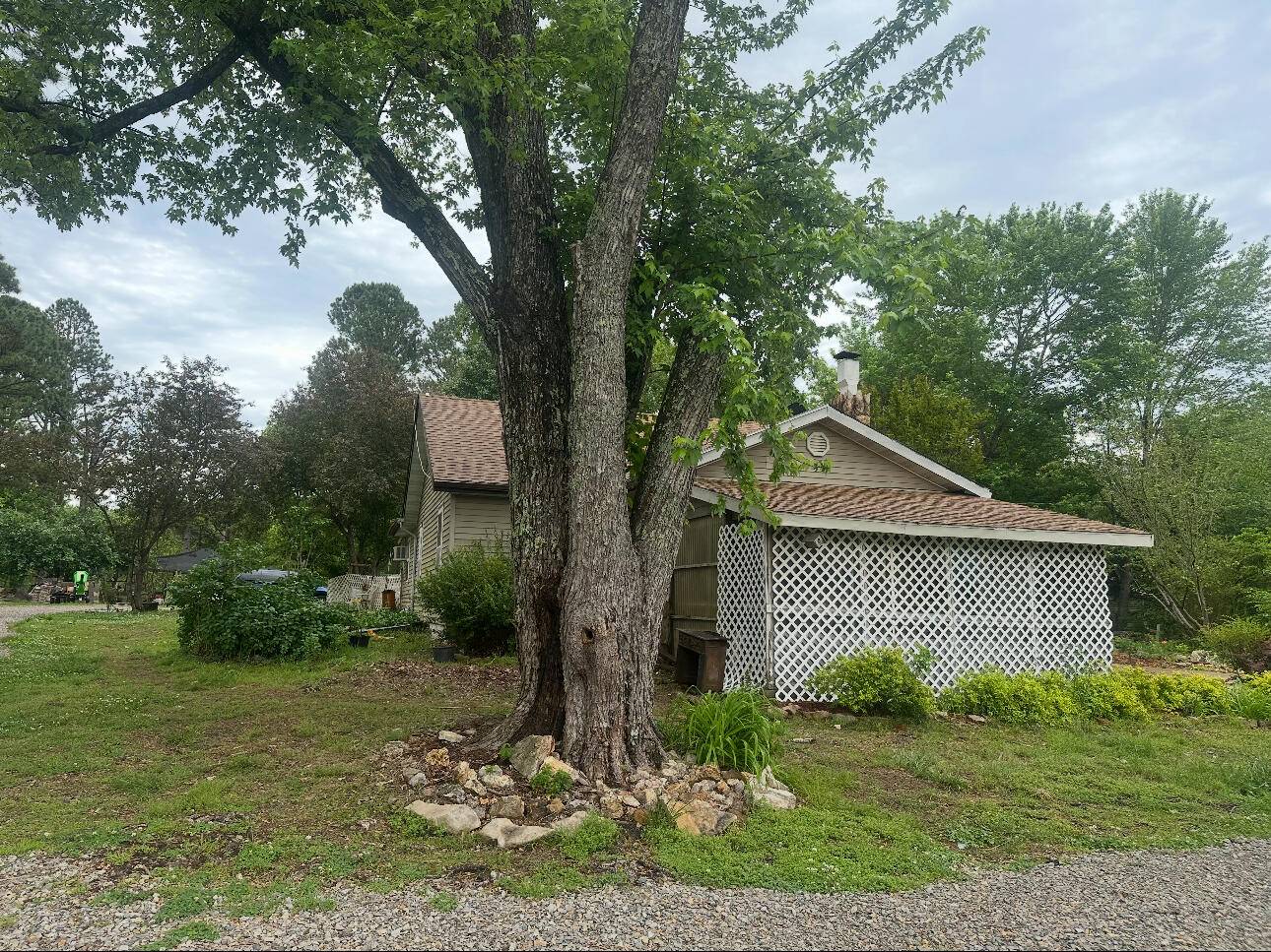 Udall, MO 65766,7152 State Hwy O