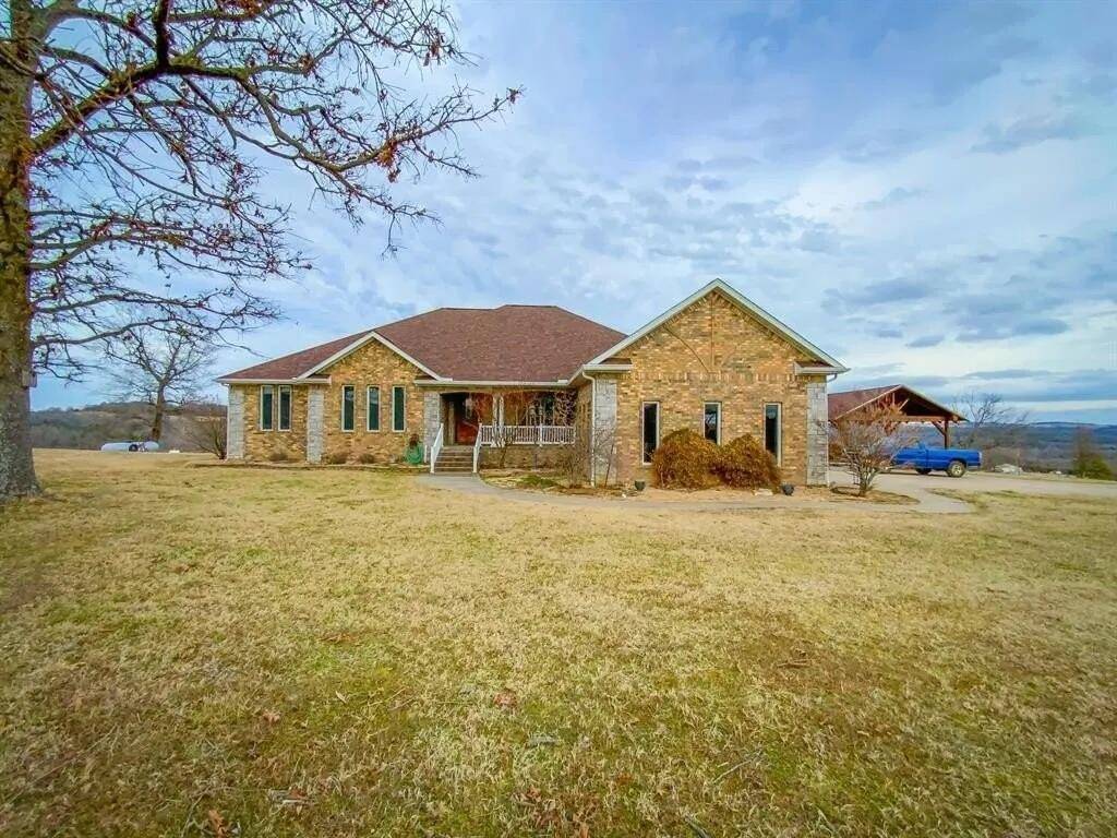 Omaha, MO 72662,4086 W Highway 14