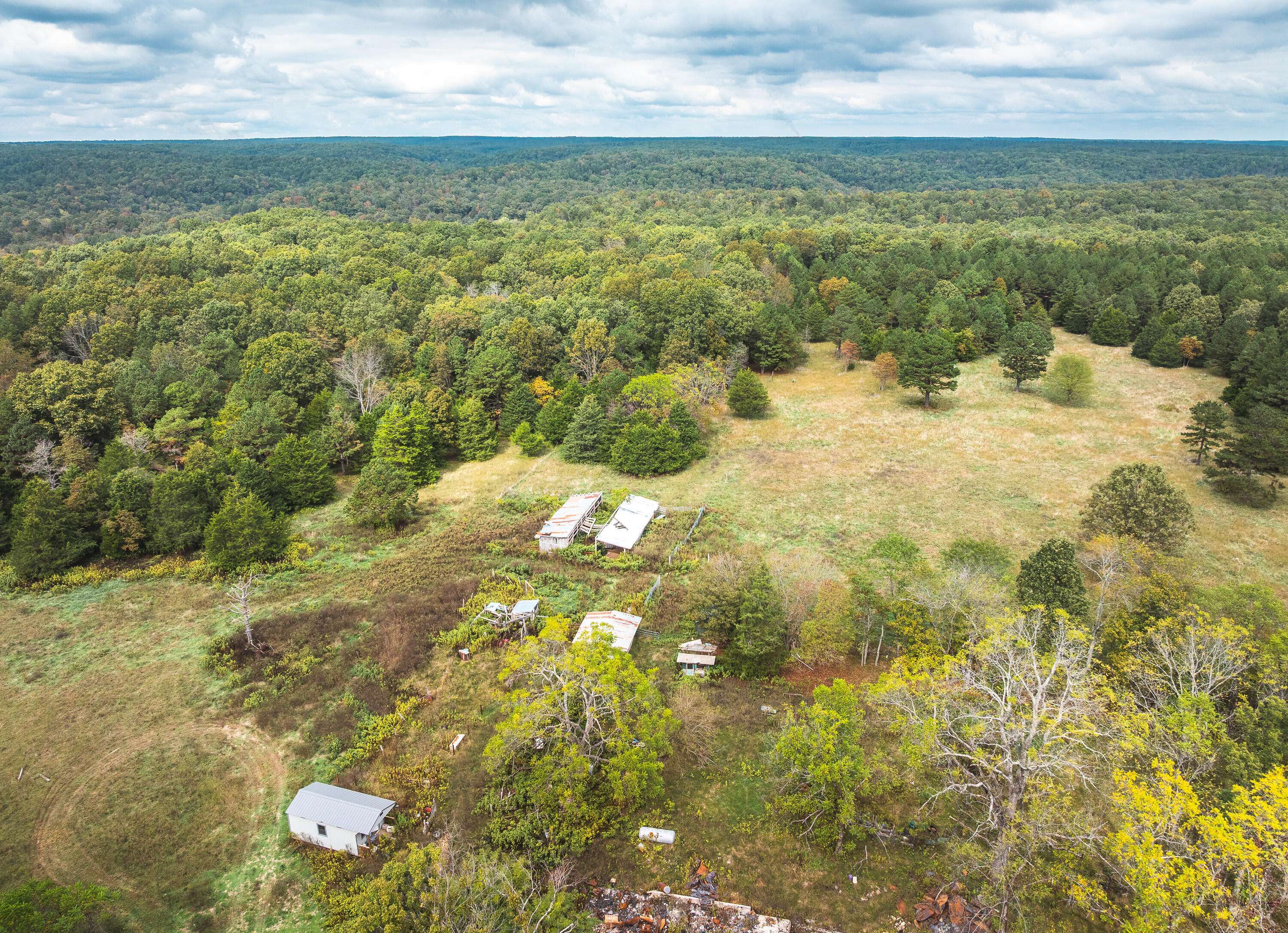 Summersville, MO 65571,6186 Pine Flats DR