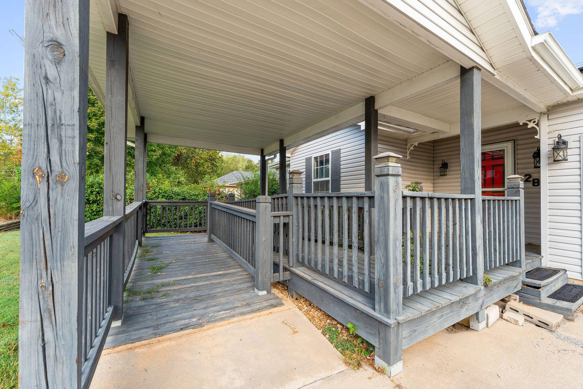 Branson, MO 65616,2819 Katella Lane