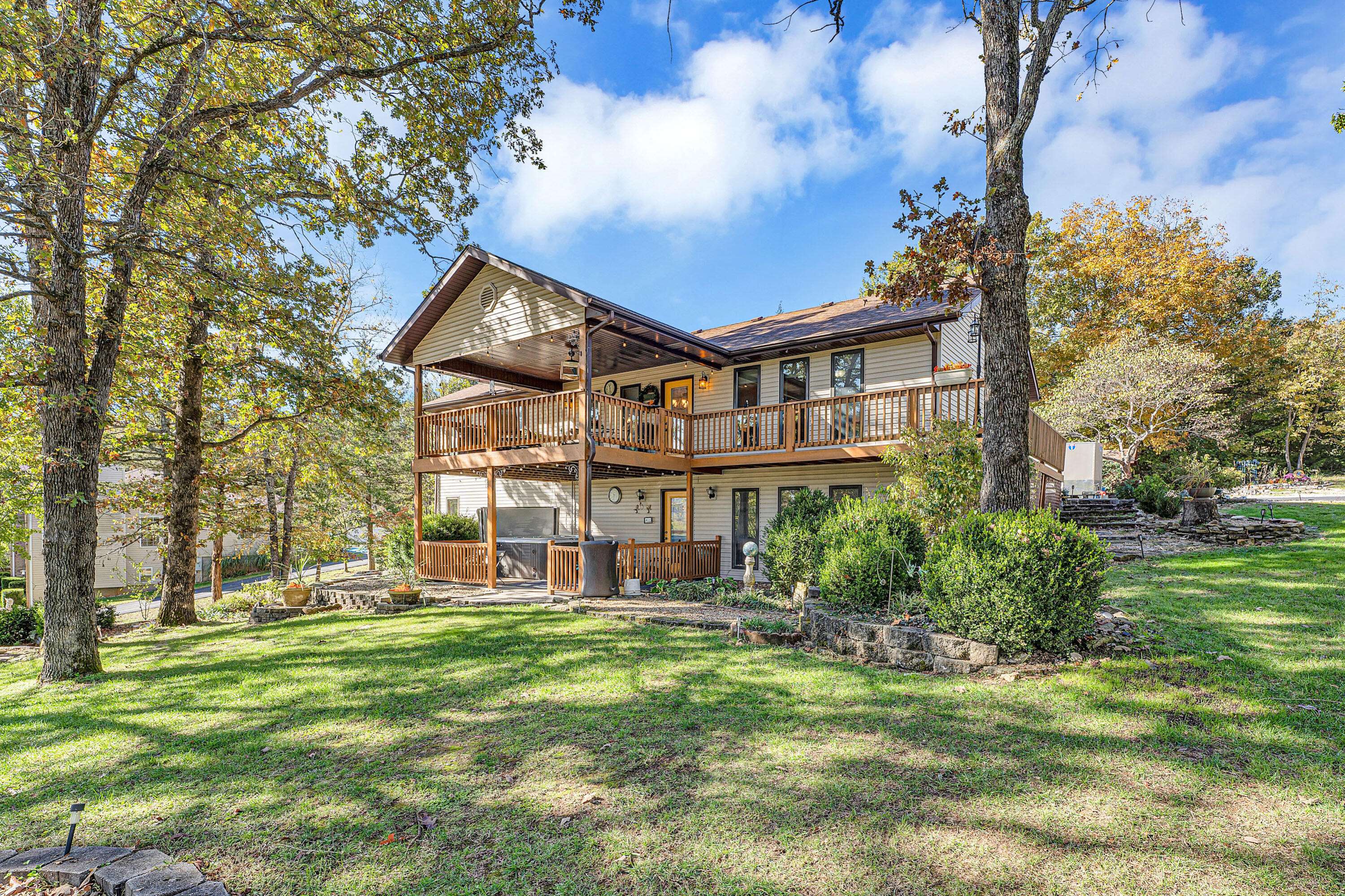Branson West, MO 65737,286 Jackson LN