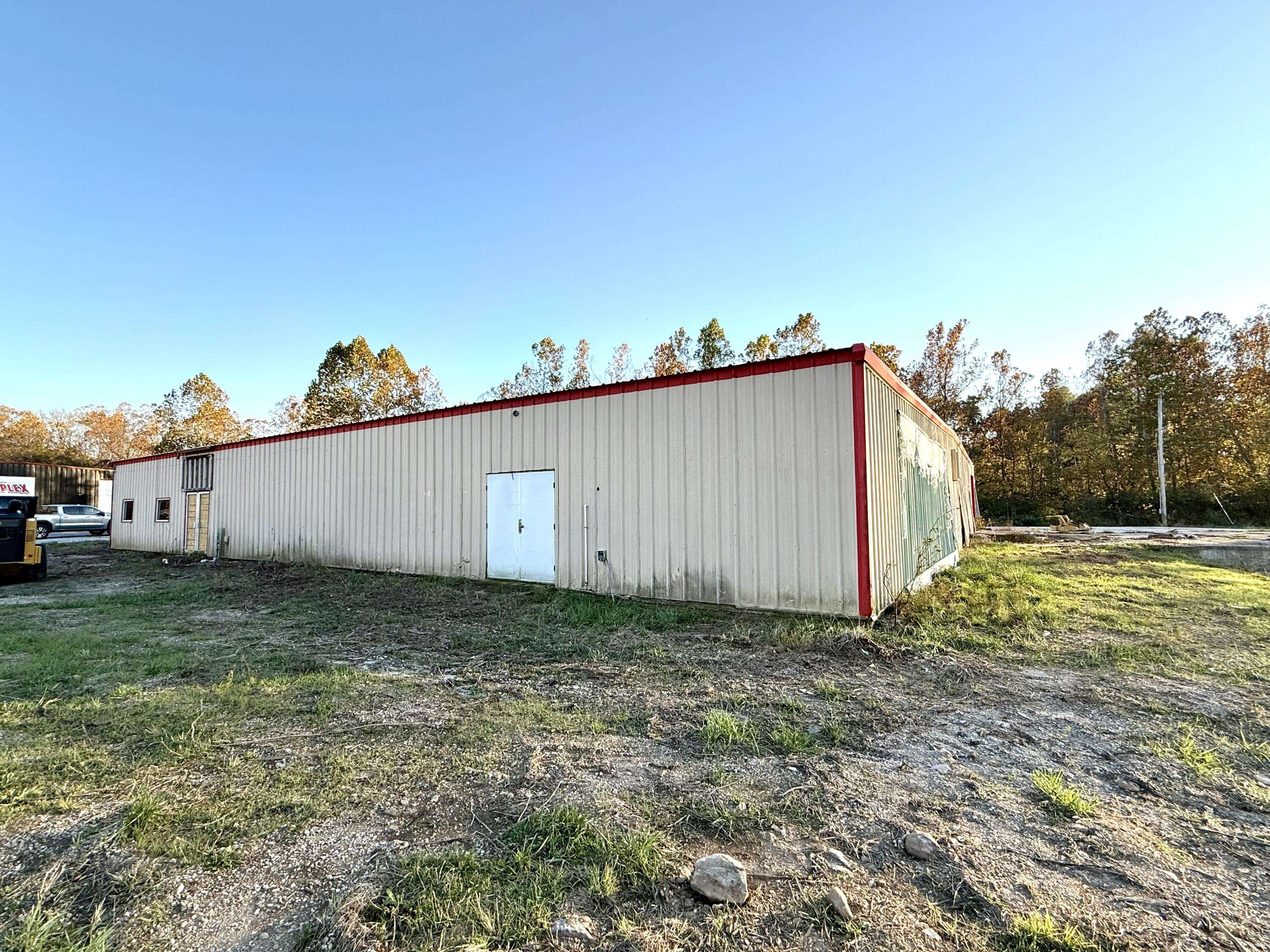 Houston, MO 65483,000 Highway B