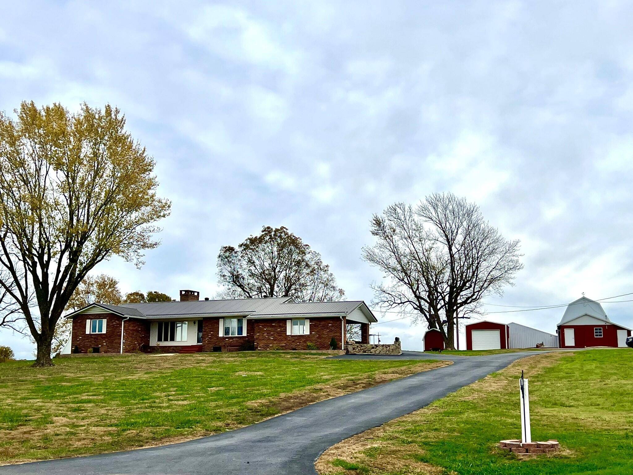 Elkland, MO 65644,308 State Highway H